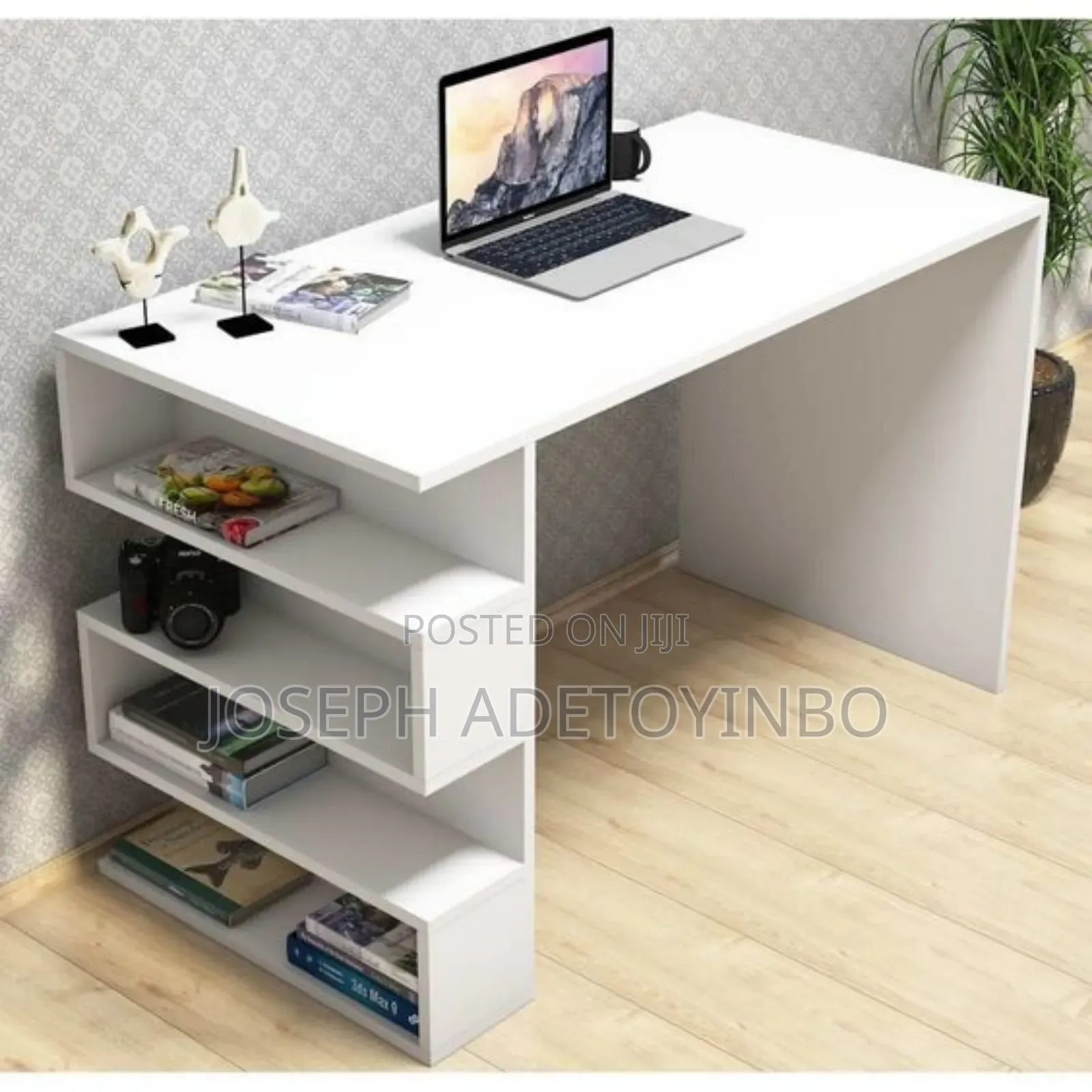 Modern Desks