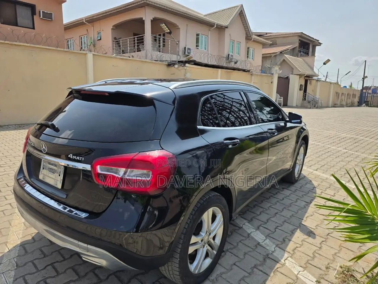 Mercedes-Benz GLA 250 2015 Black