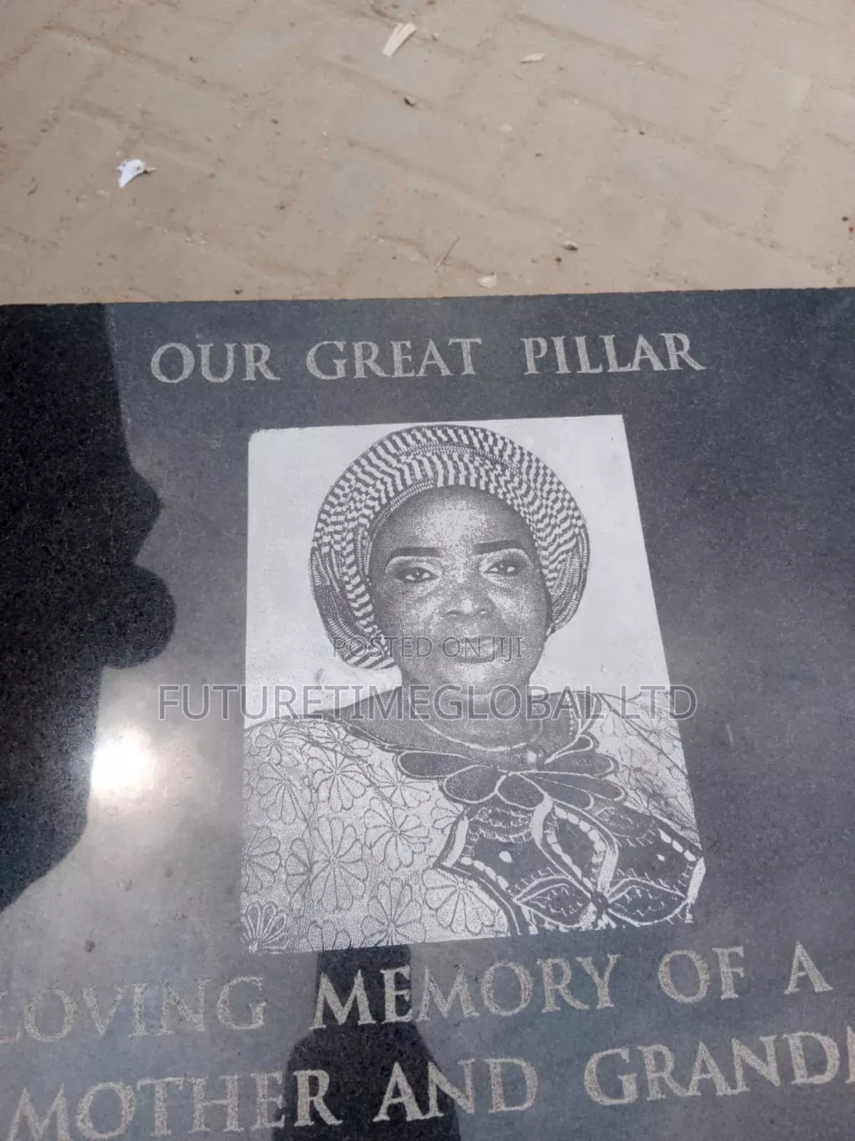 Memorial Art Work Engraving