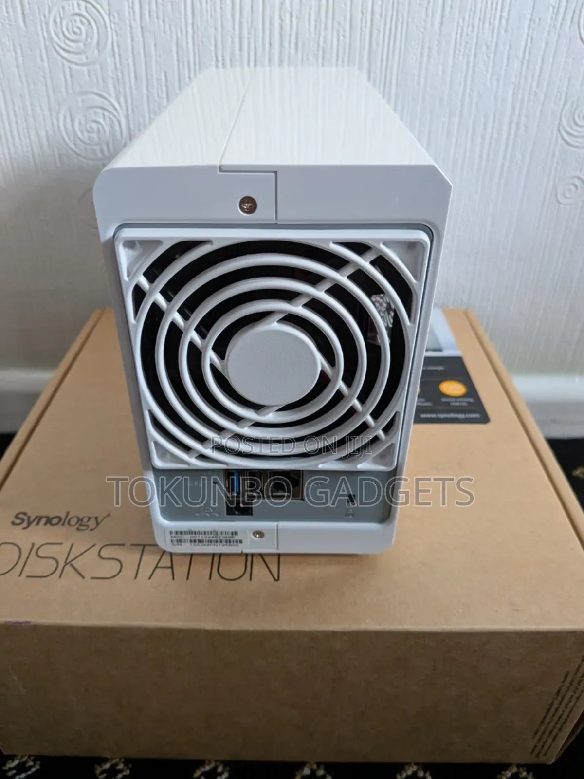 Synology Diskstation Ds215j 2-Bay Nas Storage Array (4tb)
