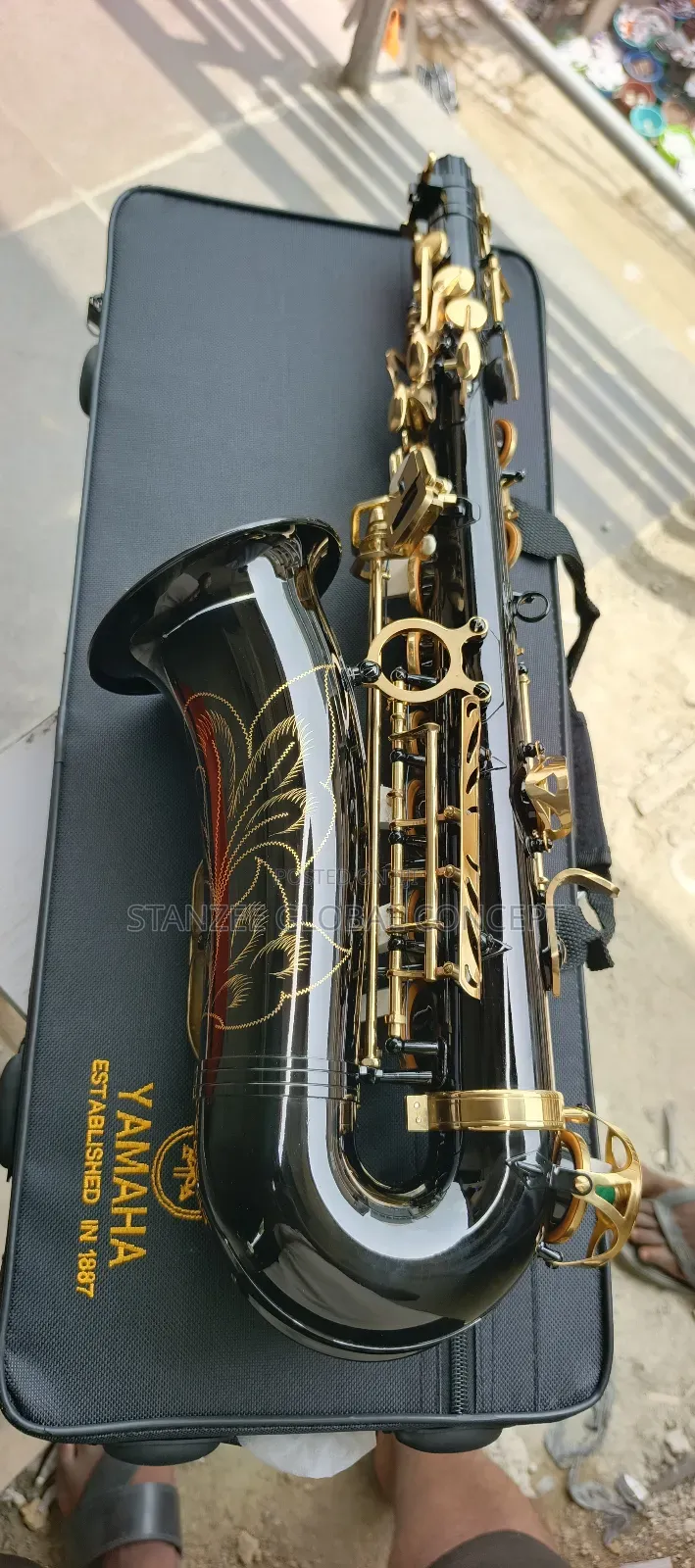 Yamaha Alto Saxophone Black and Gold