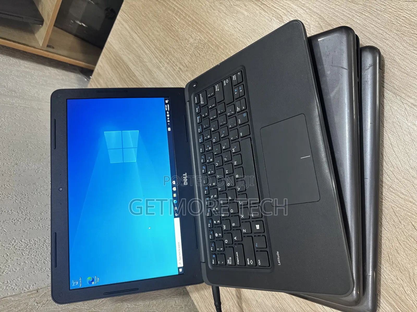 Laptop Dell Latitude 13 3380 4GB Intel Core i3 HDD 500GB