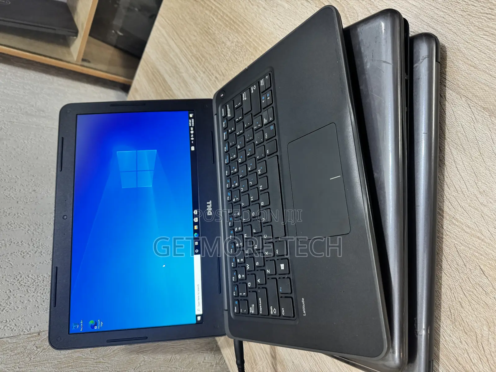 Laptop Dell Latitude 13 3380 4GB Intel Core i3 HDD 500GB
