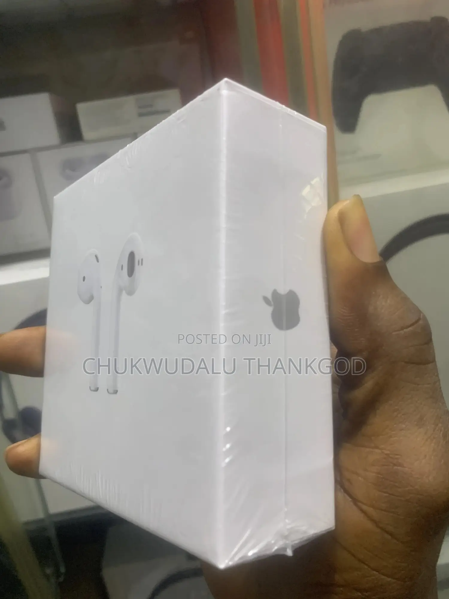 Apple Airpods2 Are Wireless Earbuds
