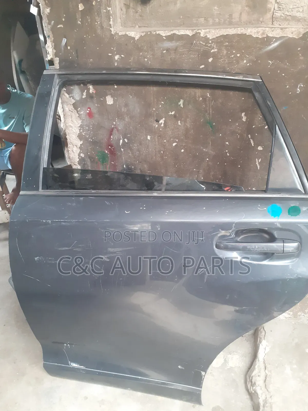 Toyota Venza Left Door 2010