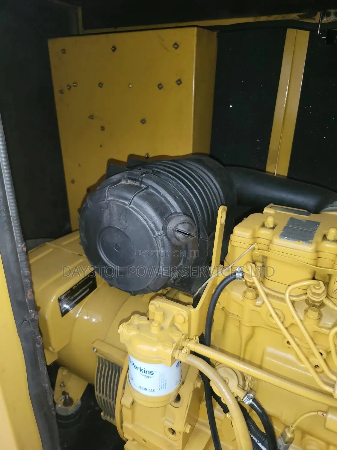 Semi-New 22kva Cat Mantrac Soundproof Dieselgen Plus Digital