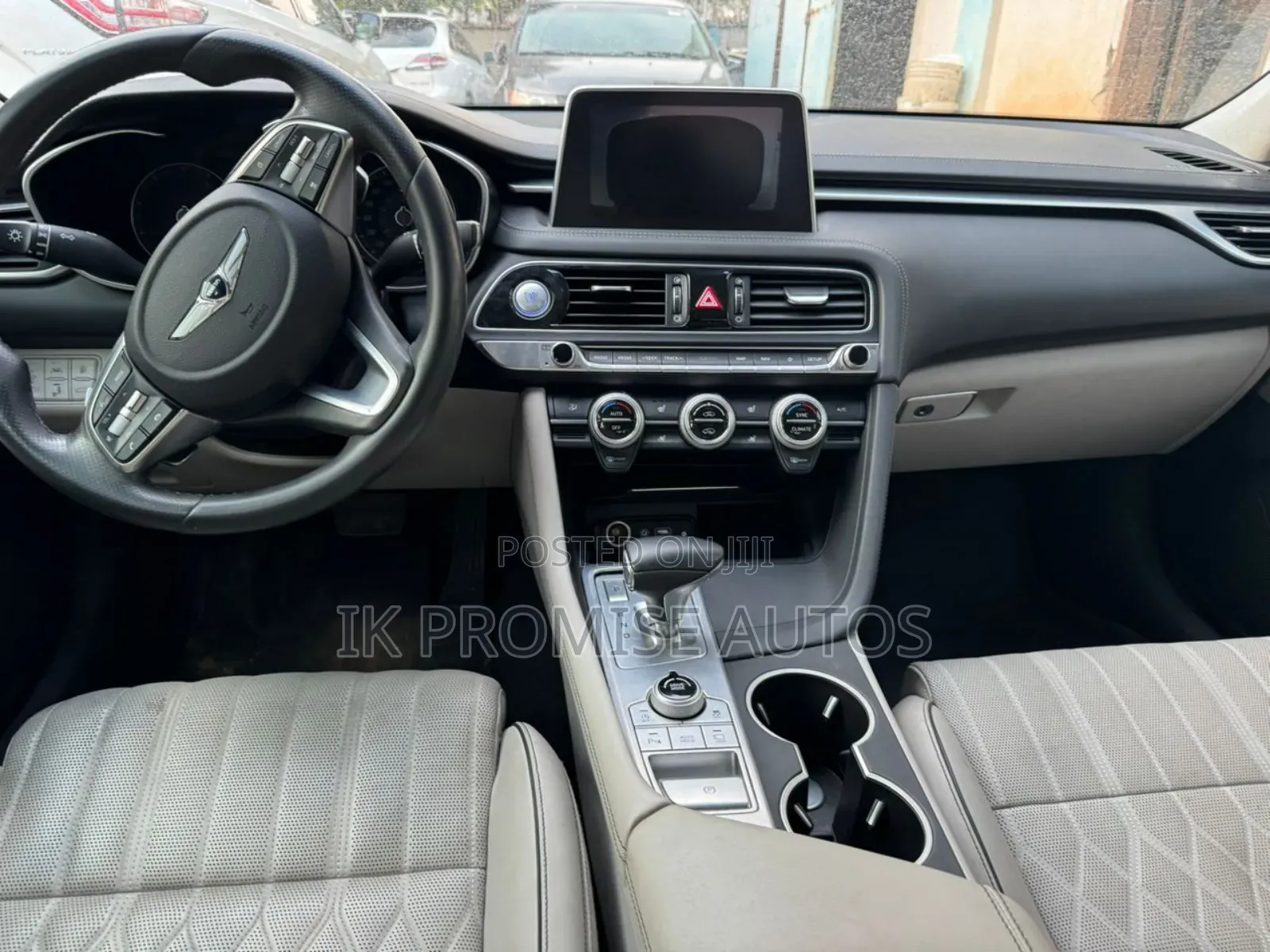 Genesis G70 2019 Blue
