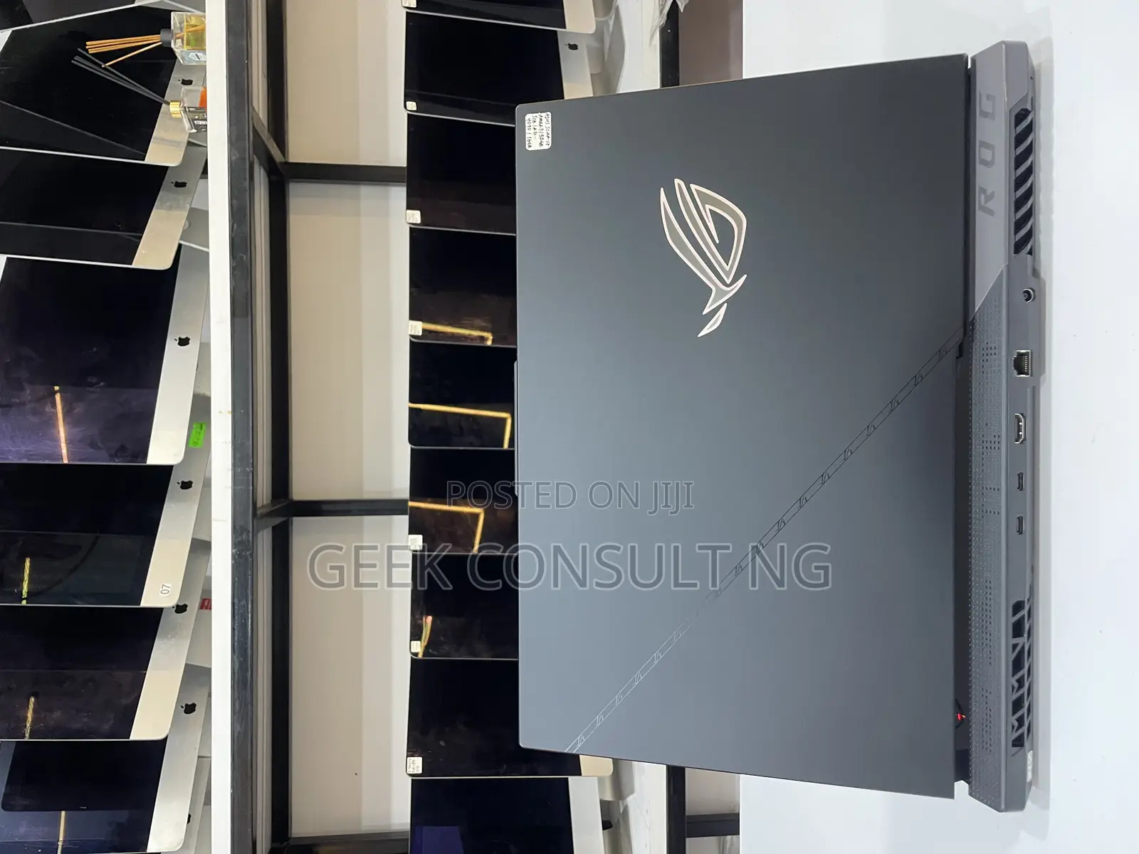 Laptop Asus ROG Strix SCAR Edition 32GB AMD Ryzen 9 SSD 1T