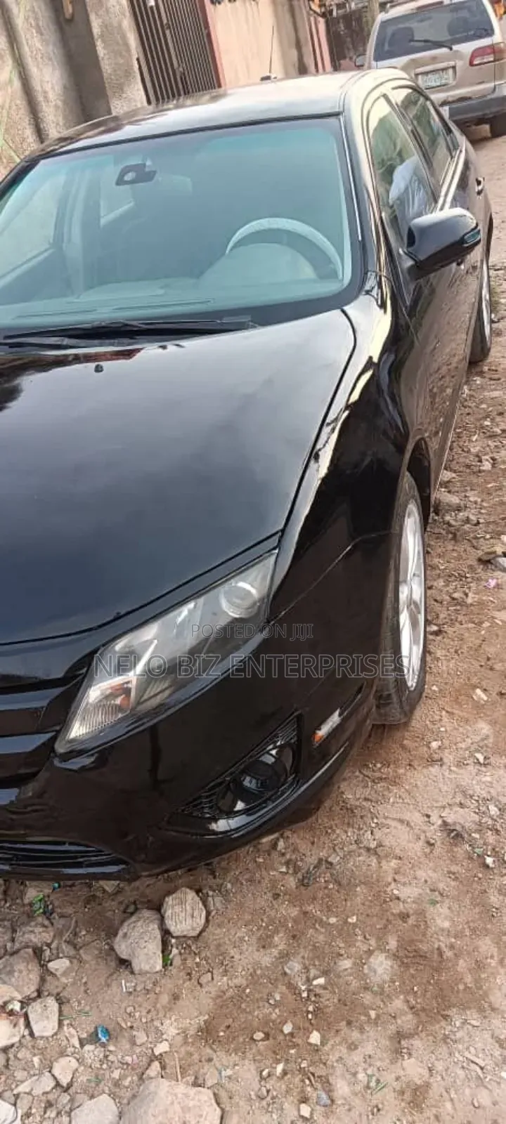Ford Fusion 2012 Black