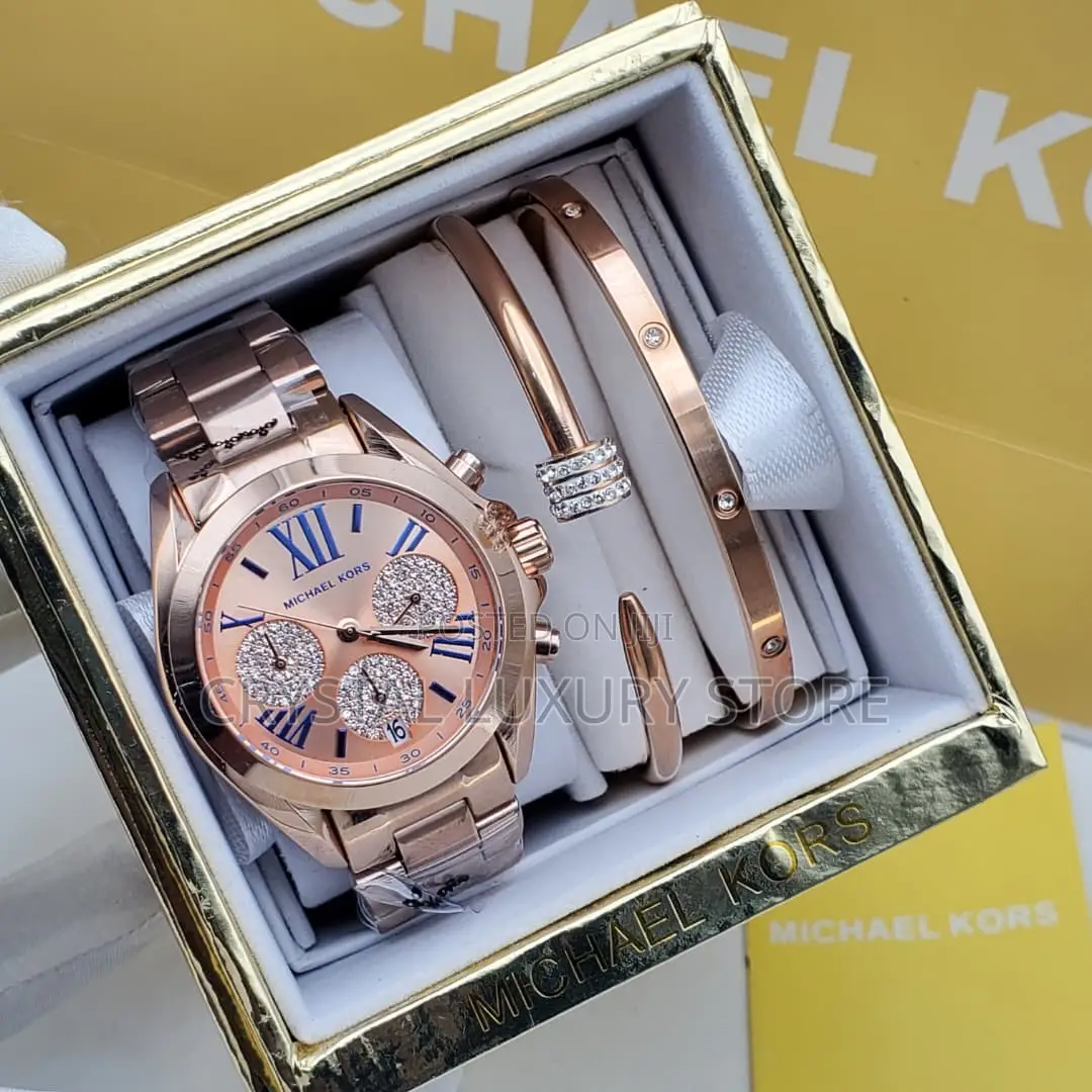 Michael Kors Quality Luxury Ladies Chain Strap Wristwatch