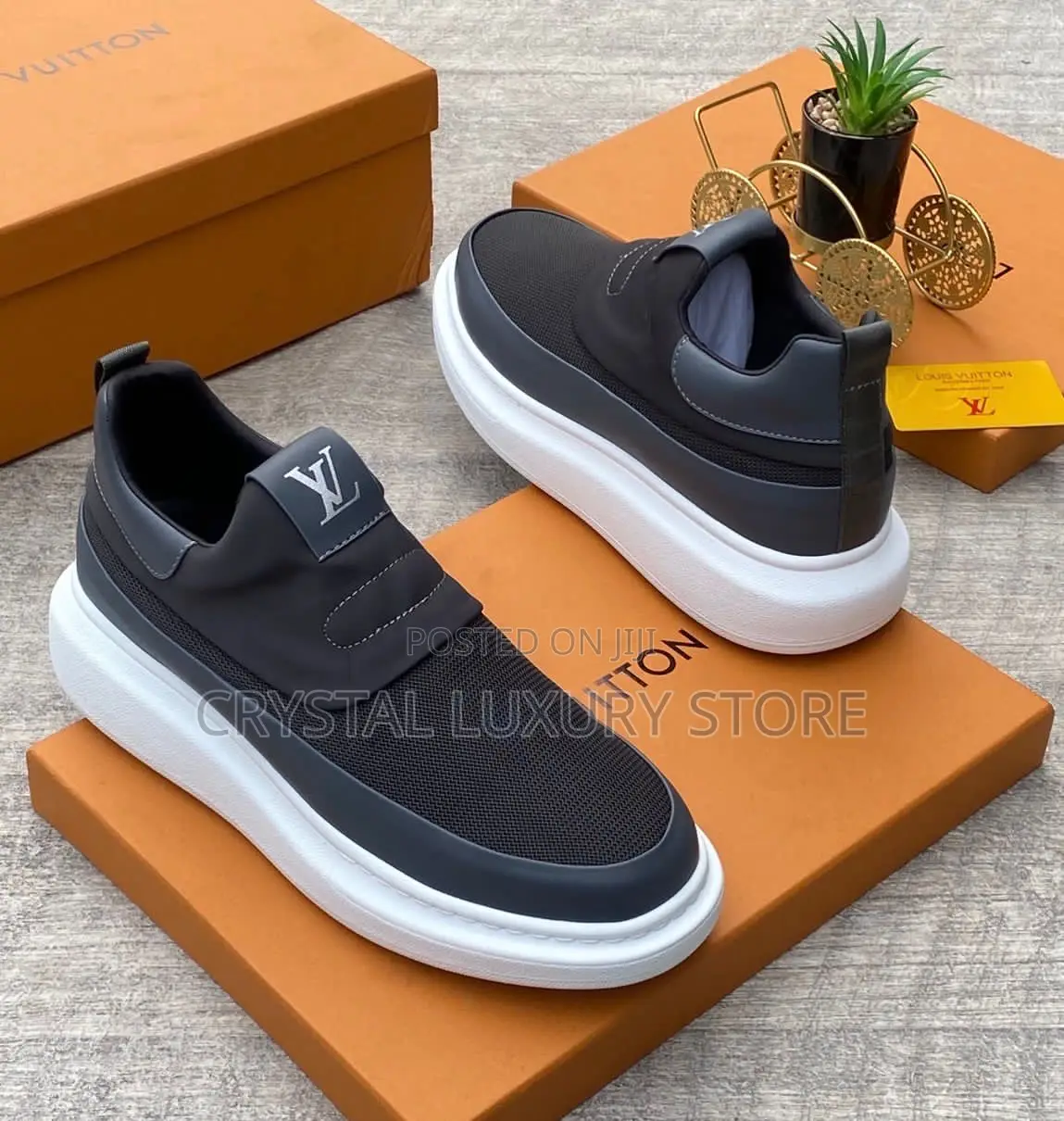 Louis Vuitton Quality Luxury Men Sneakers