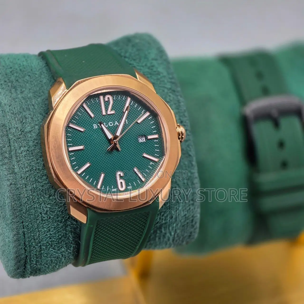 Bvlgari Quality Luxury Men Rubber Strap Wristwatch