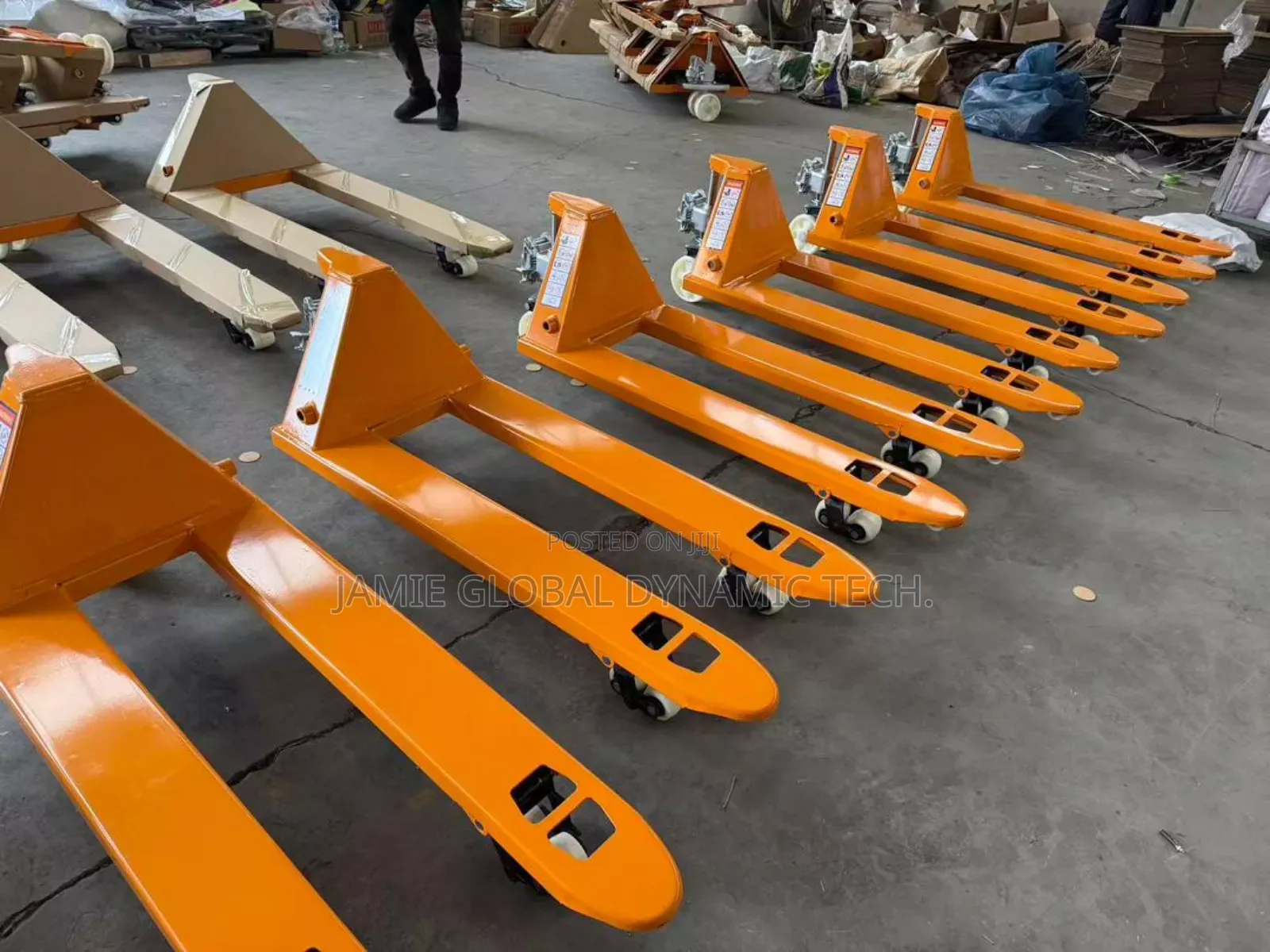 2500kg Pallet Trucks