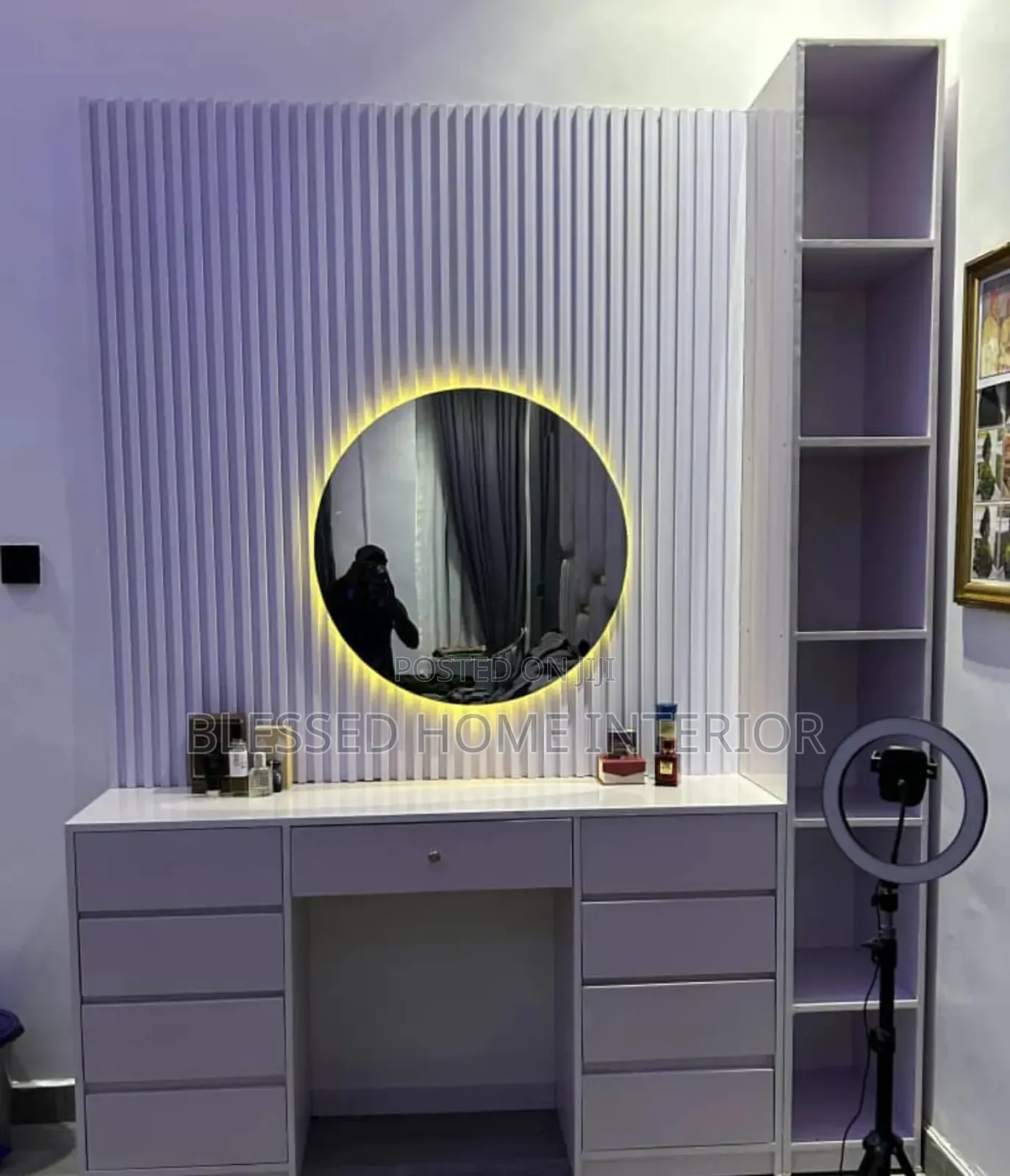 Console Dressing Mirror