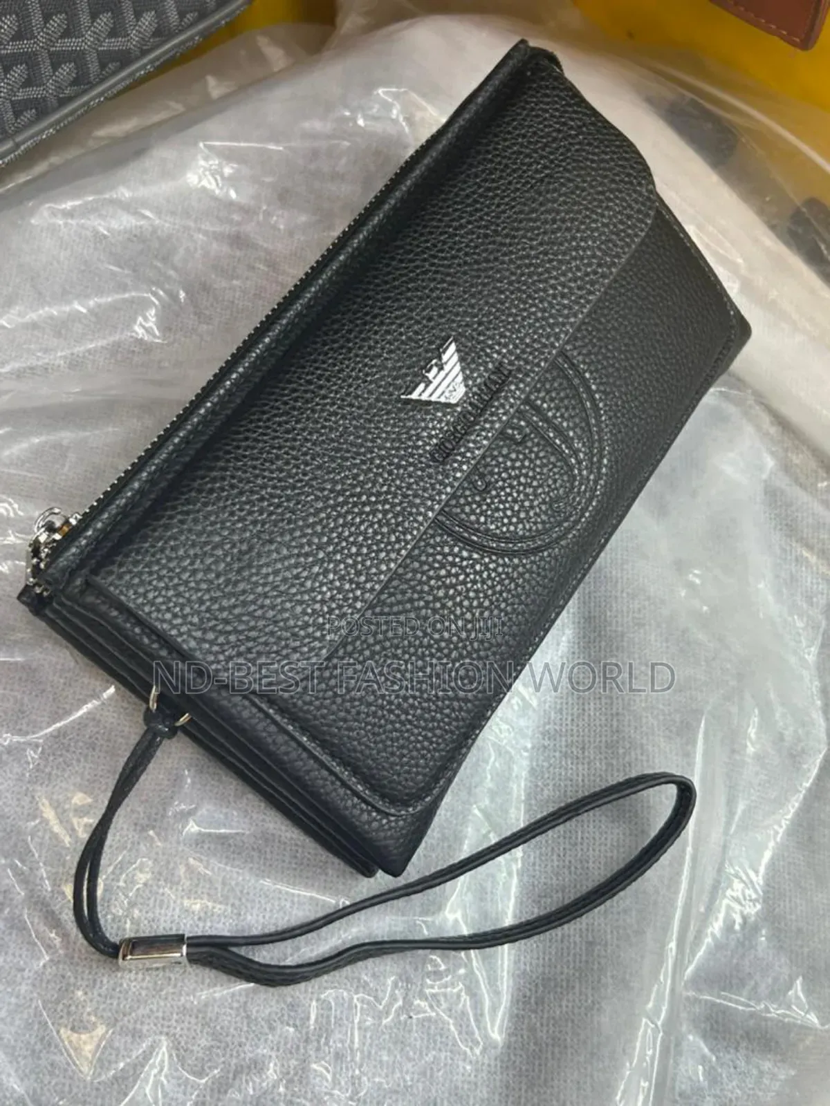 Louis Vuitton Simple Purse