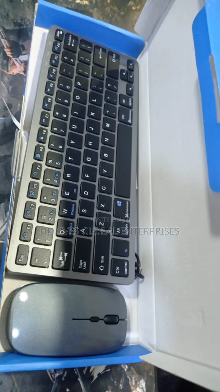 Bluetooth Keyboard With Mouse