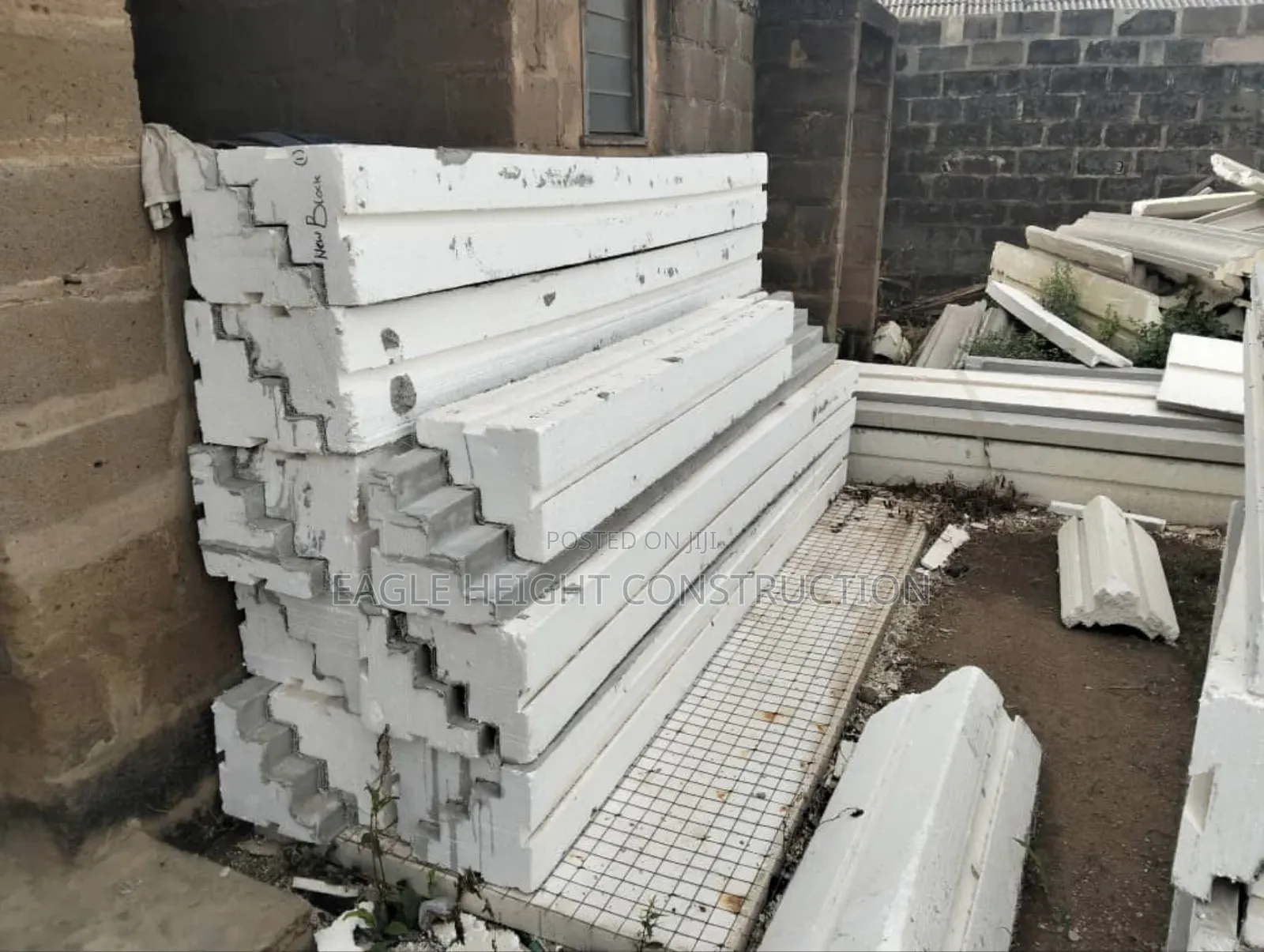 Modern Homes Start With Quality Polystyrene Parapet