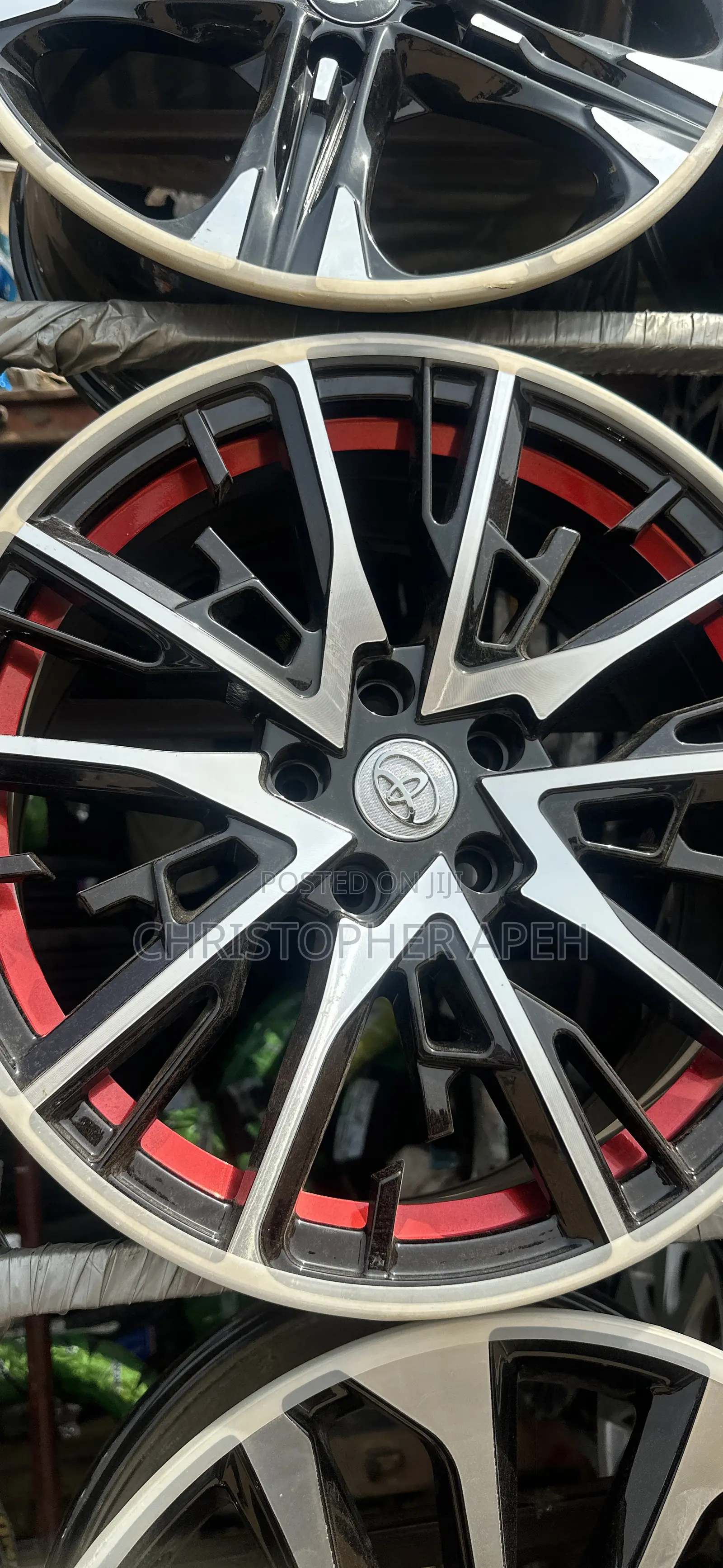 Clean Alloy Rims With Strong Tires – 17/18 Inch – Direct Belgium