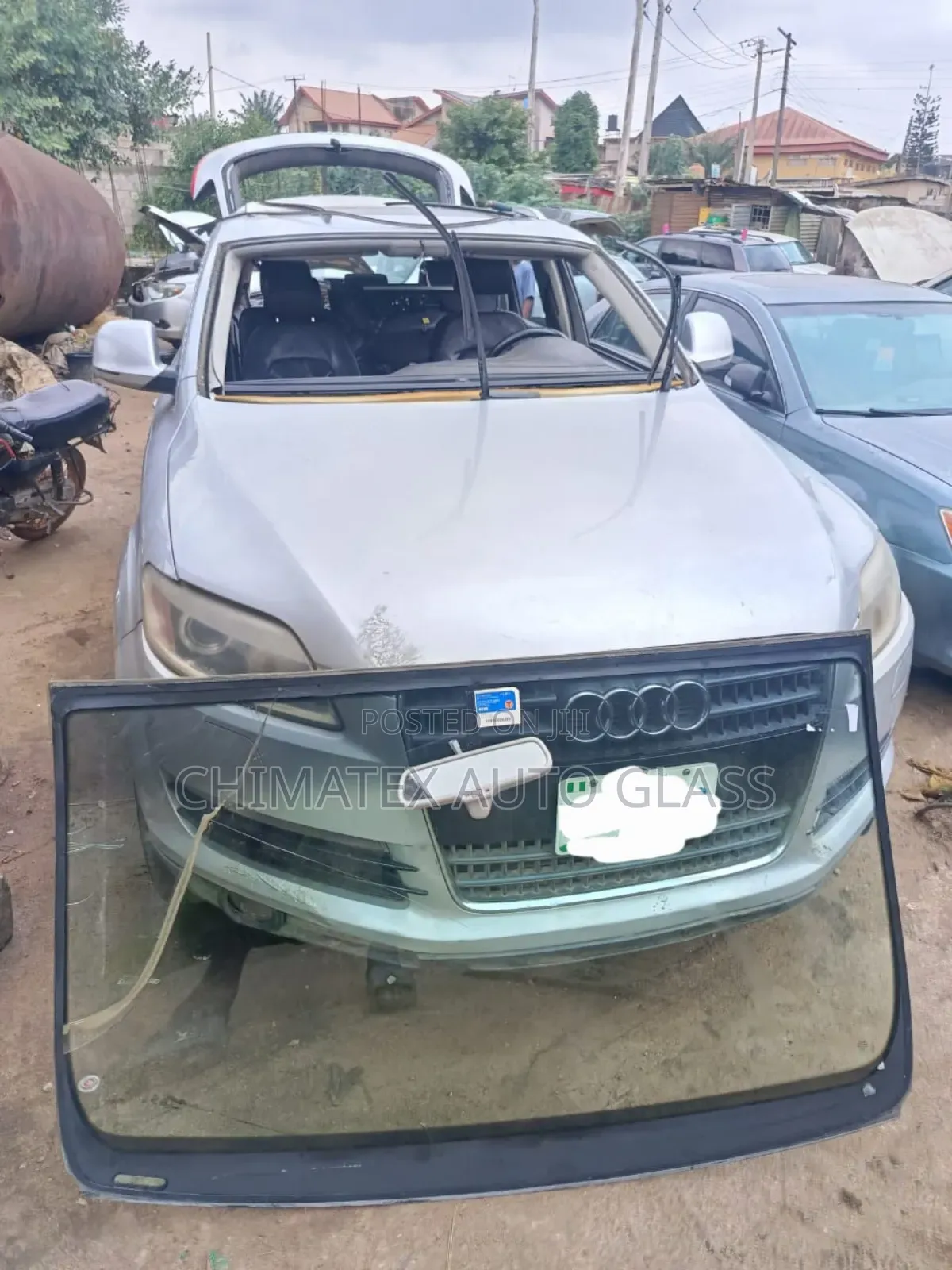 Audi Q7 2009 Windscreen Glass Available