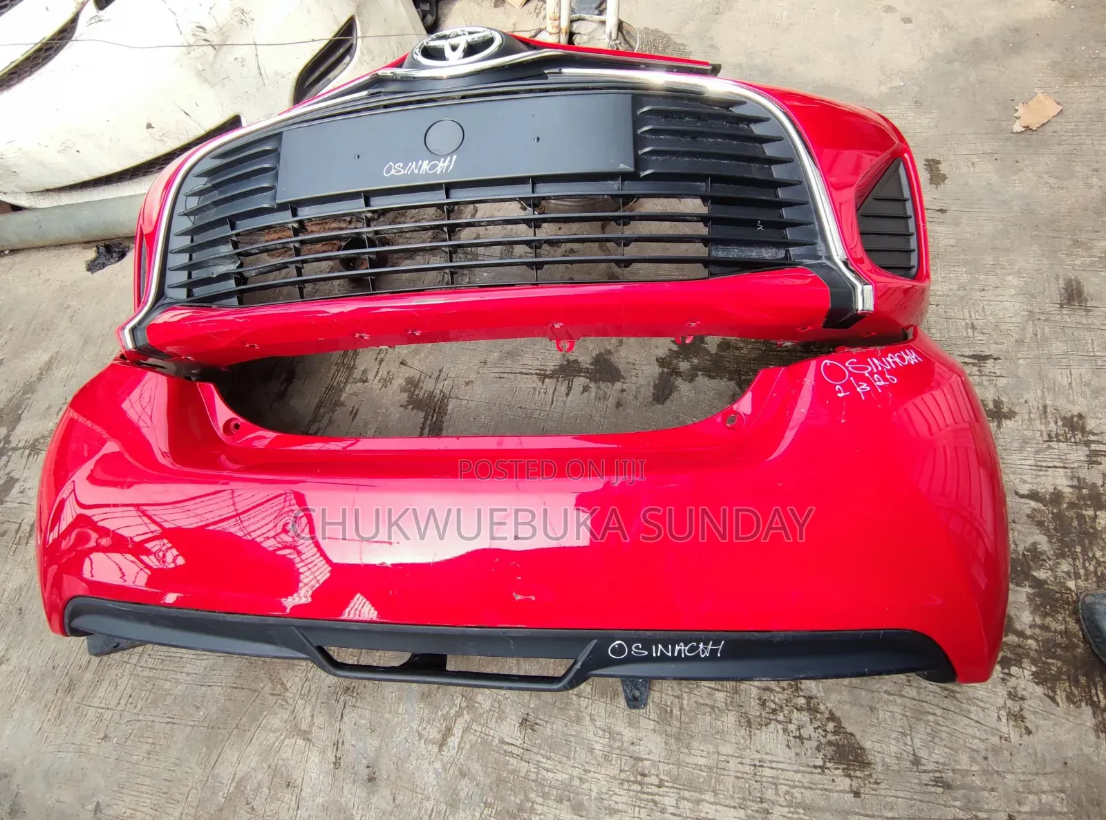 Complete Front and Back Bumper Toyota Yaris 2018