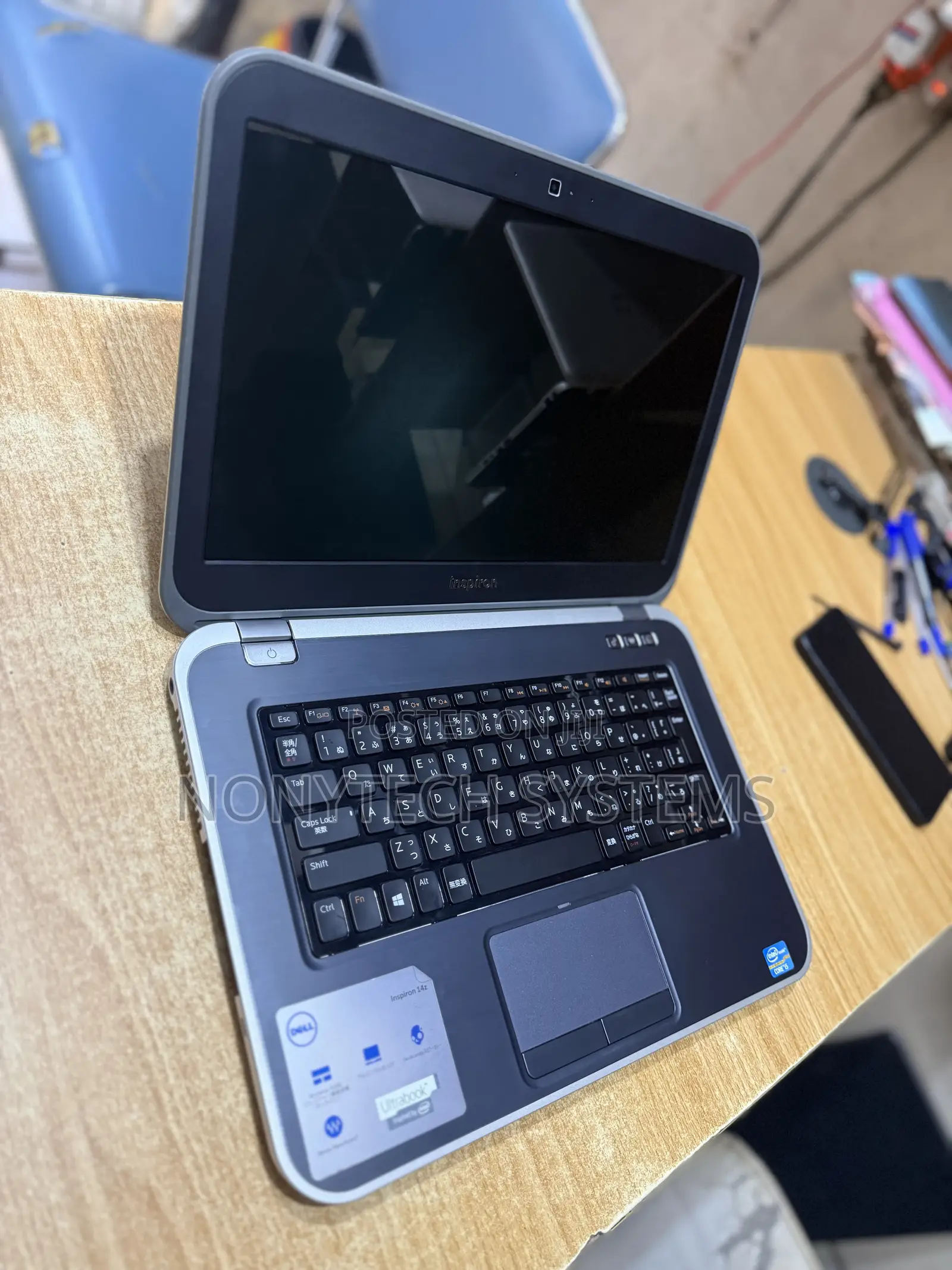 Laptop Dell Inspiron 14Z 4GB Intel Core i5 HDD 500GB