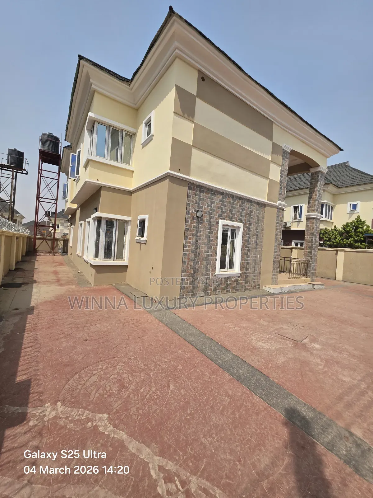 5bdrm Duplex in Primasset Estate, Lugbe District for sale