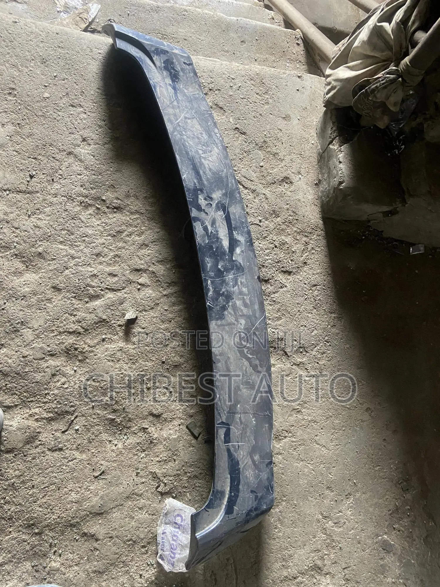 Boot Spoiler for Hyundai Santafe 2013 Available Now
