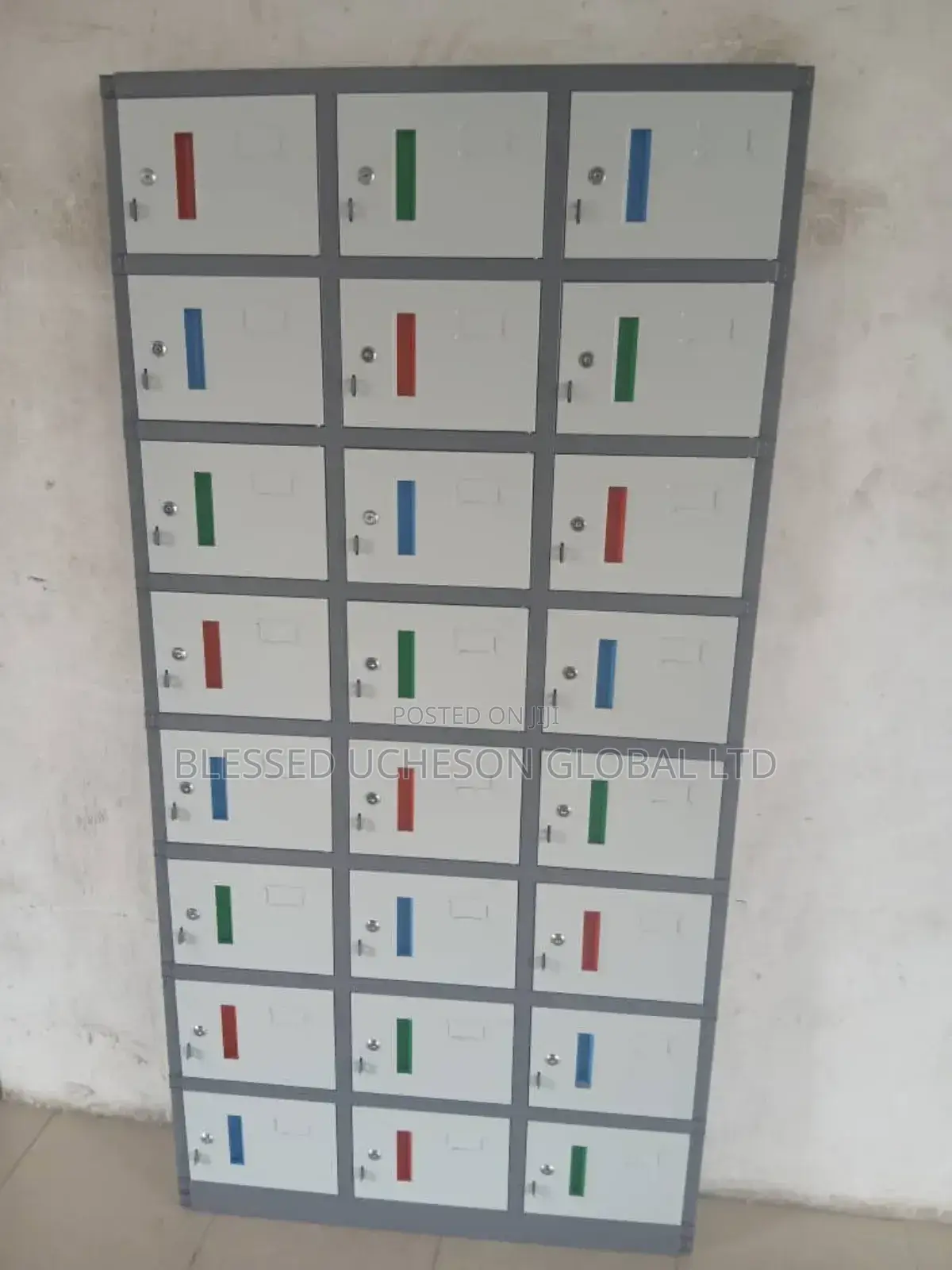 24-Door Metal Workers Locker Cabinet With Ventilated Panels