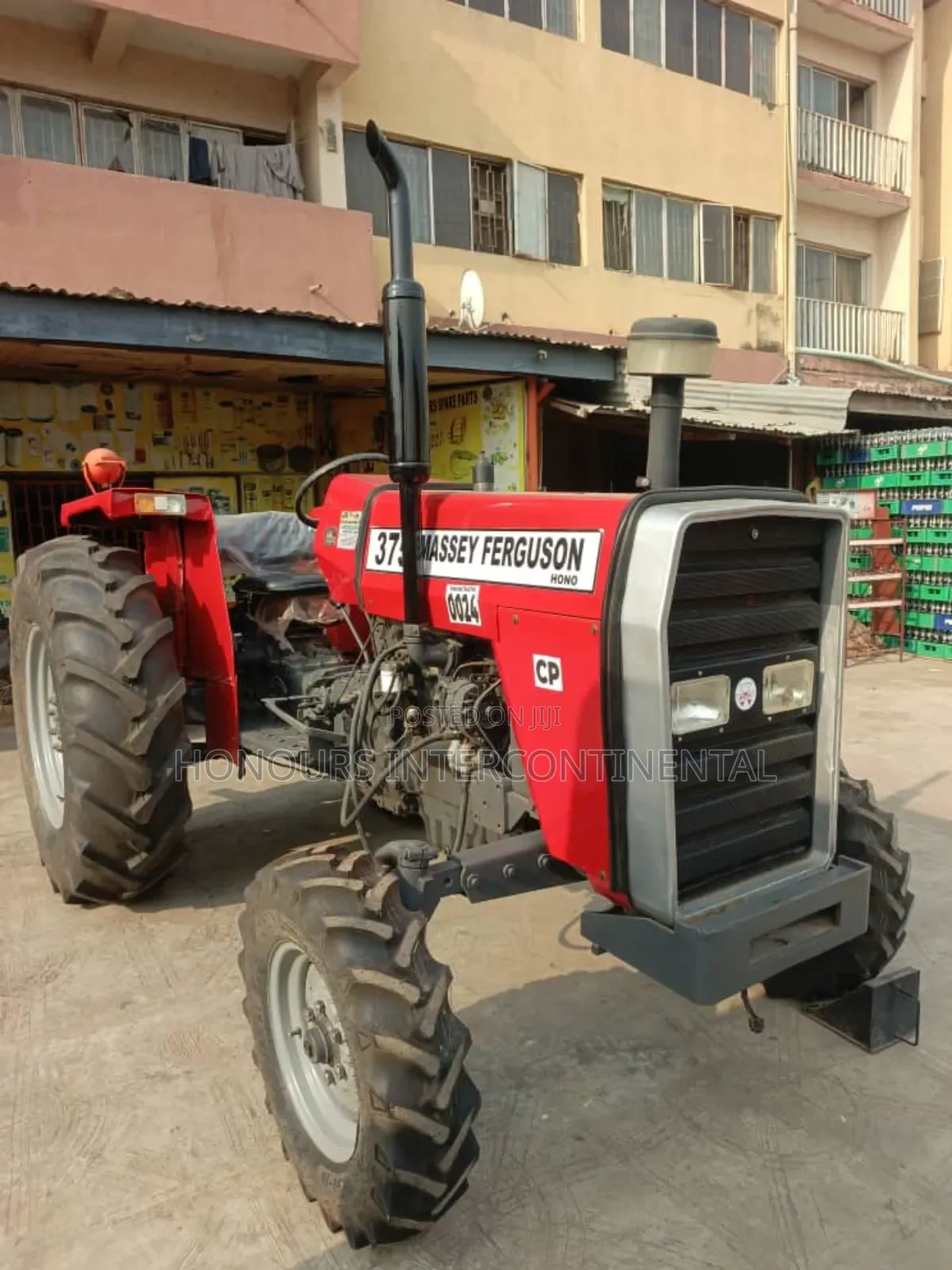 Mf 375 Tractor 0024