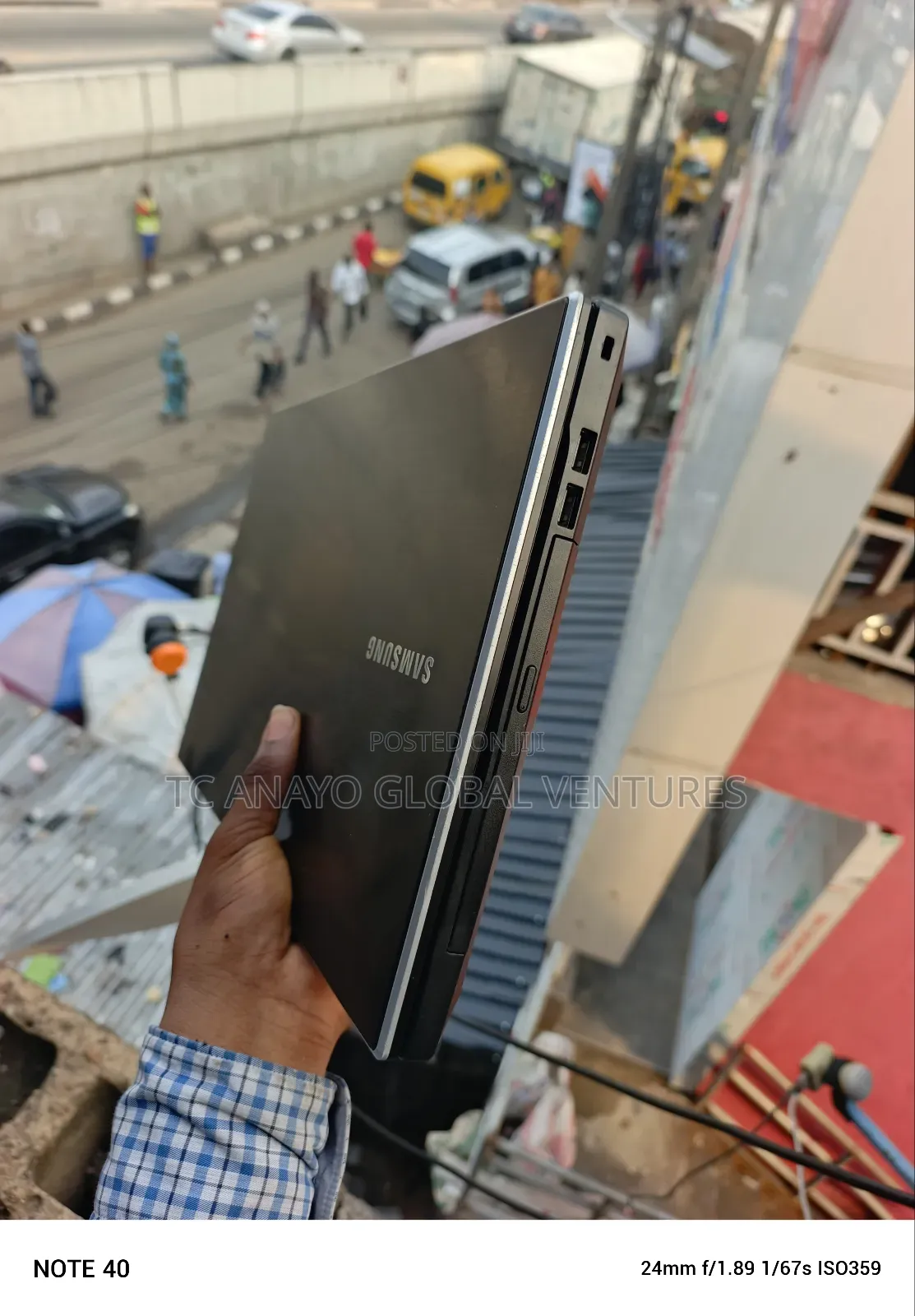Laptop Samsung NP350V5C 4GB Intel Core i5 HDD 750GB