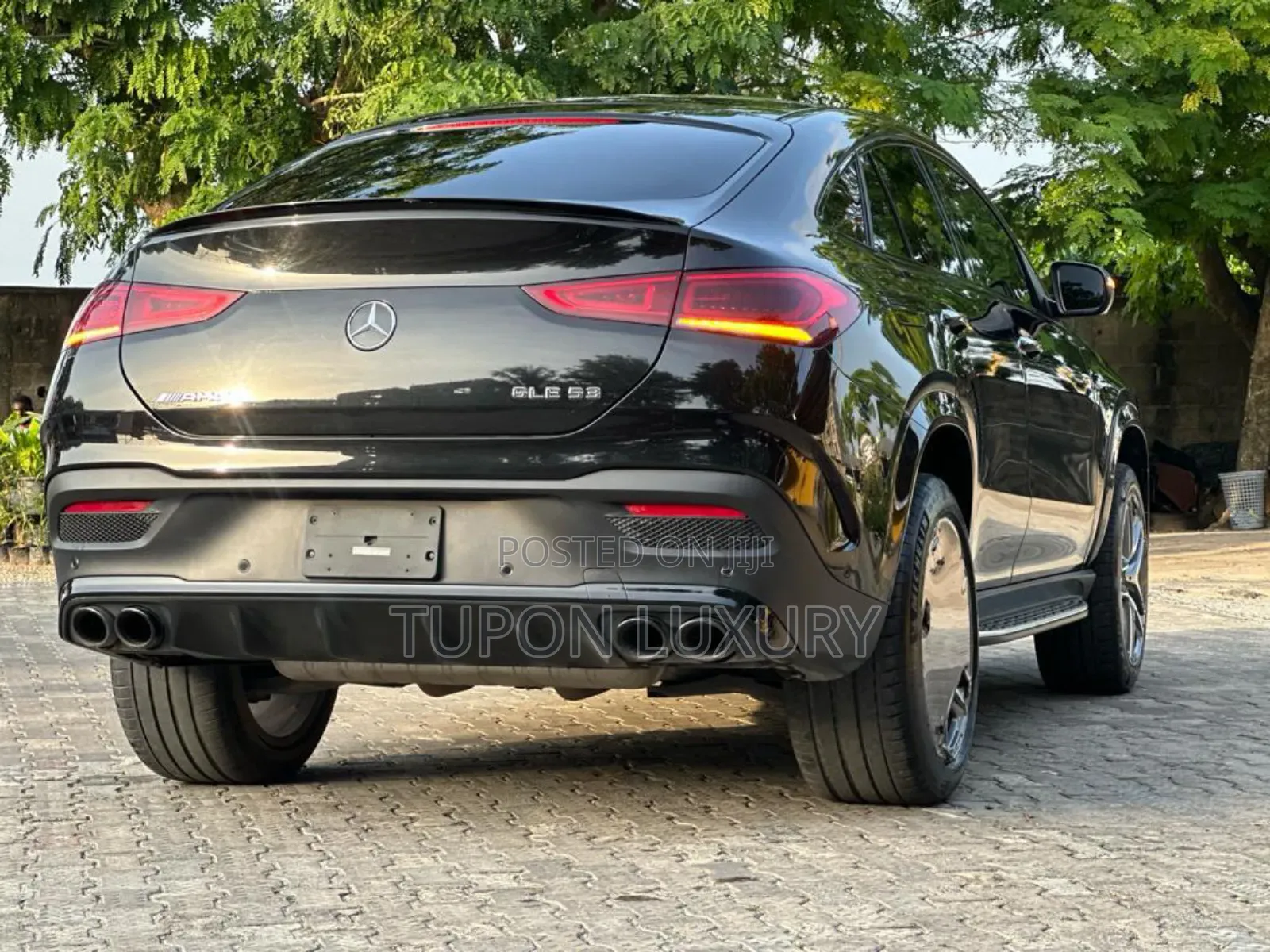 Gle 63 Available for Hire in Lagos