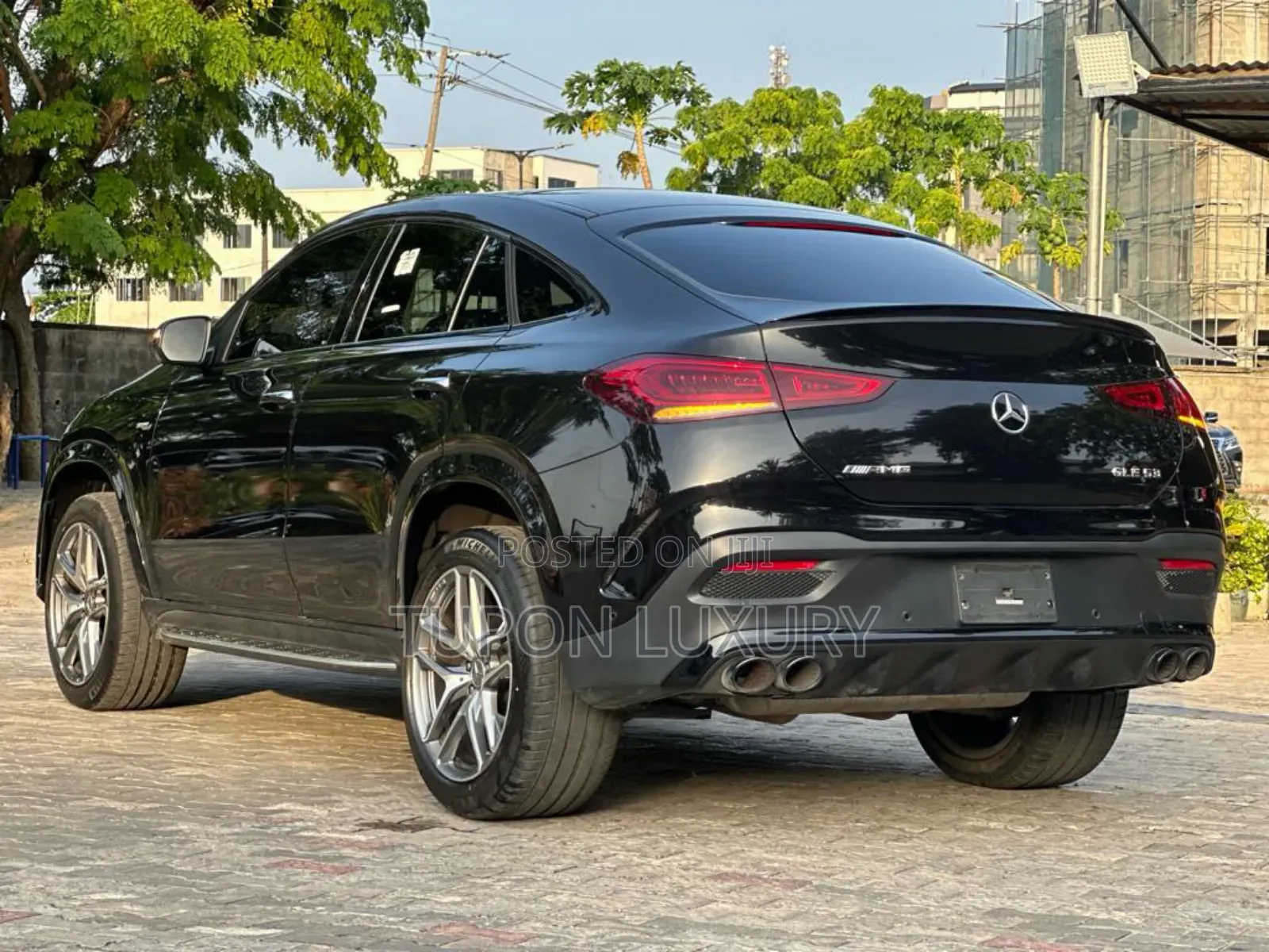 Gle 63 Available for Hire in Lagos
