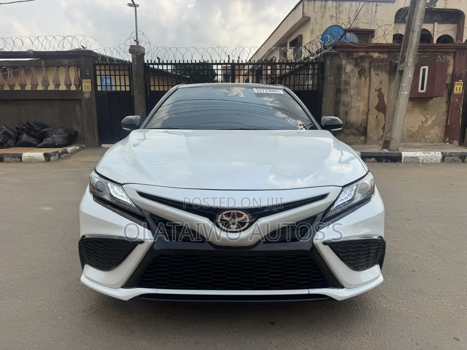 Toyota Camry XSE 2022 White