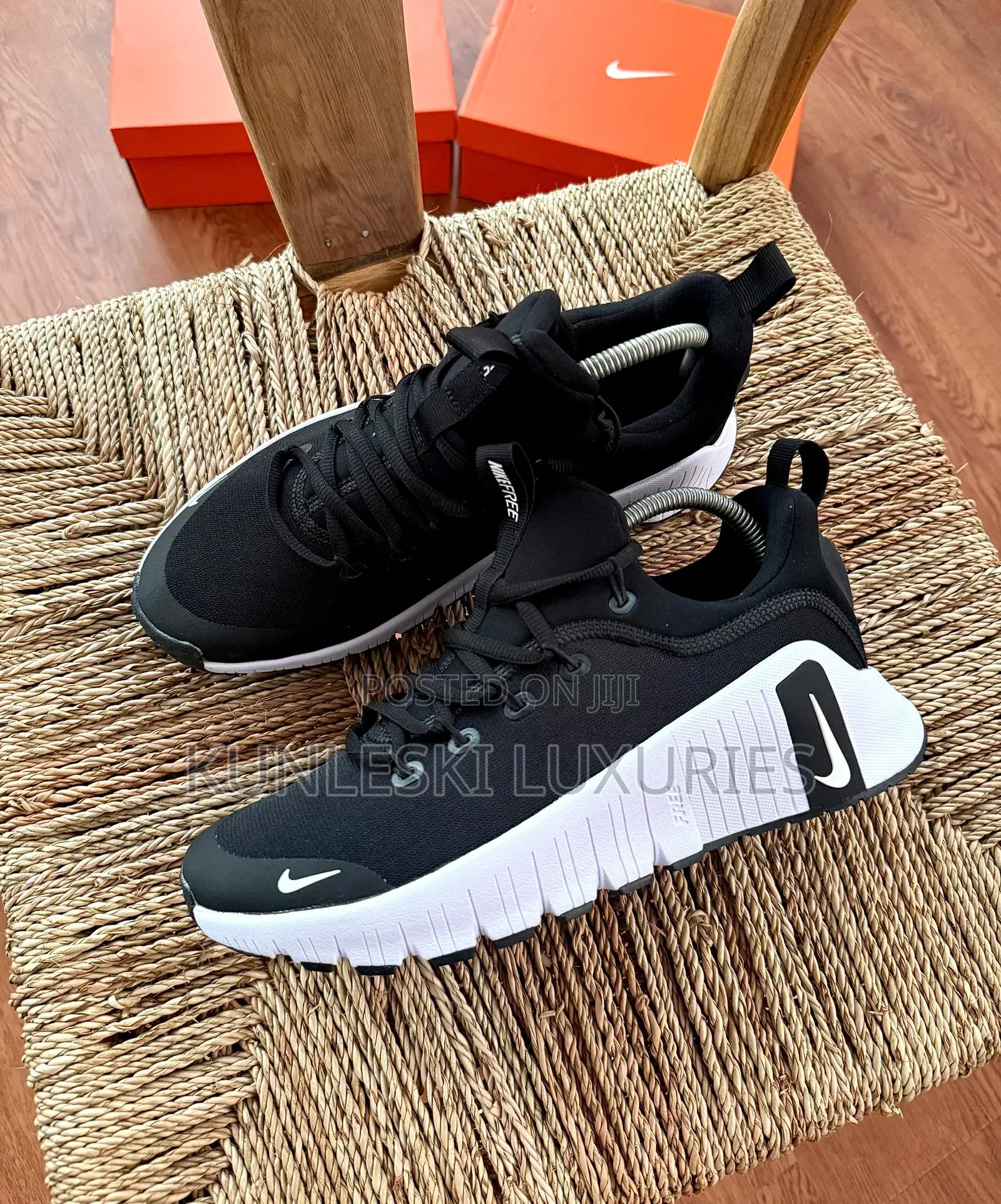 Original Nike Free Metcon 6 Sneakers