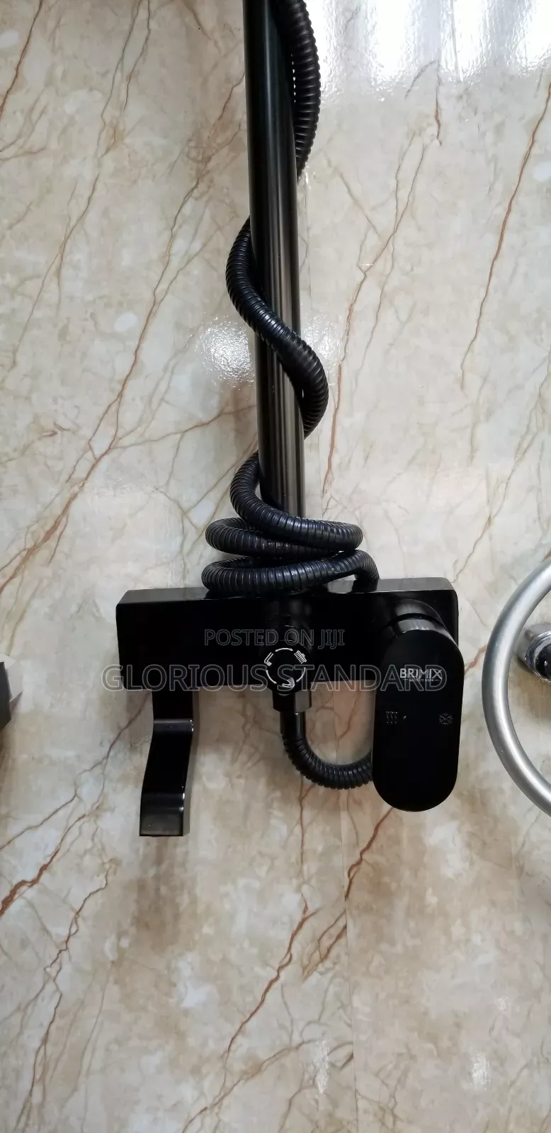 High Quality Standing Shower Black