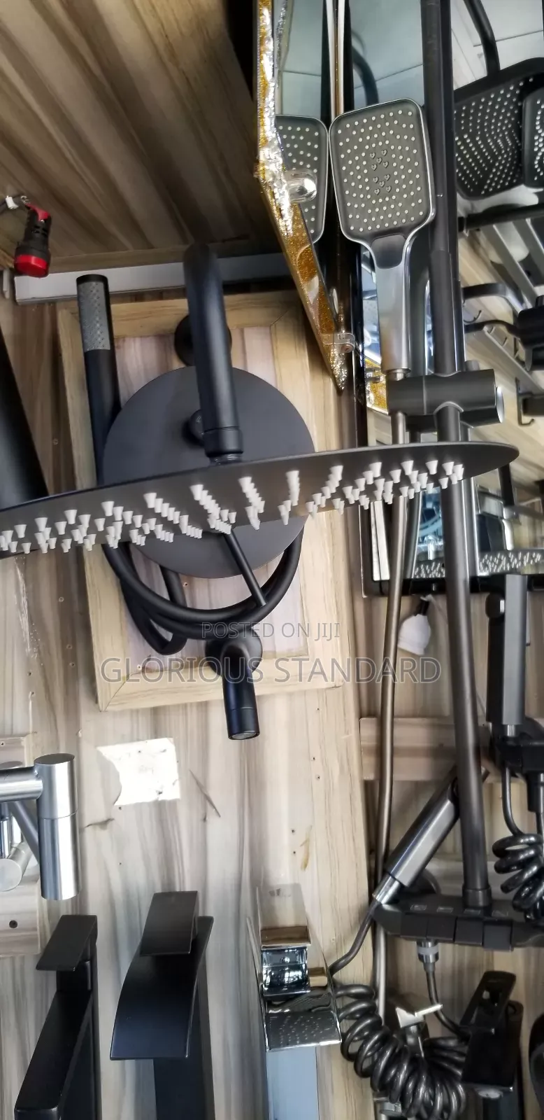 High Quality England Conduit Shower Black