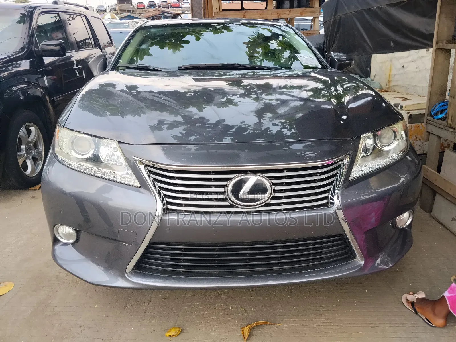 Lexus ES 350 FWD 2014 Gray