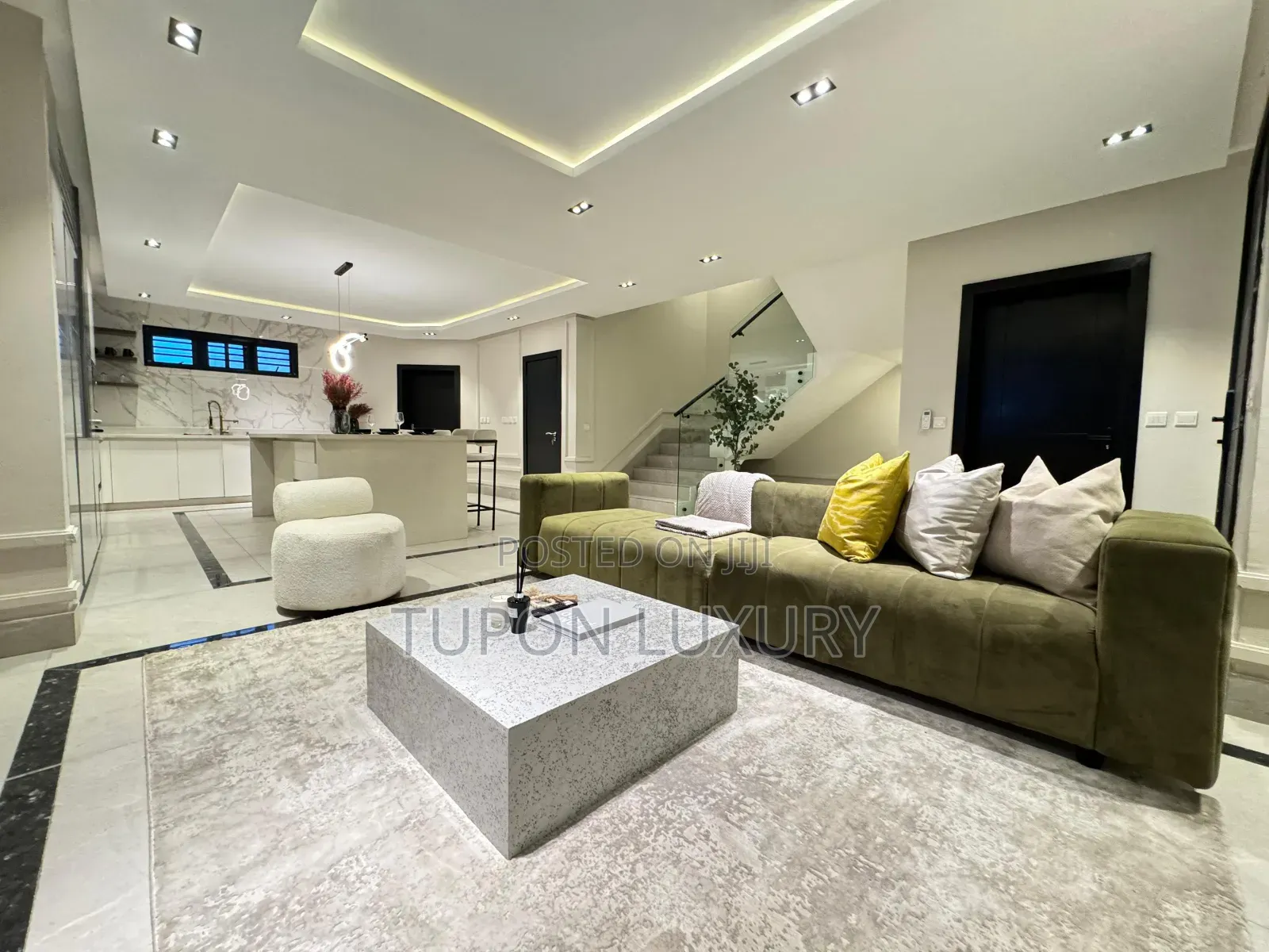 4 Bedroom Duplex With 2 Living Room, Bathtub and Cityview (Private)