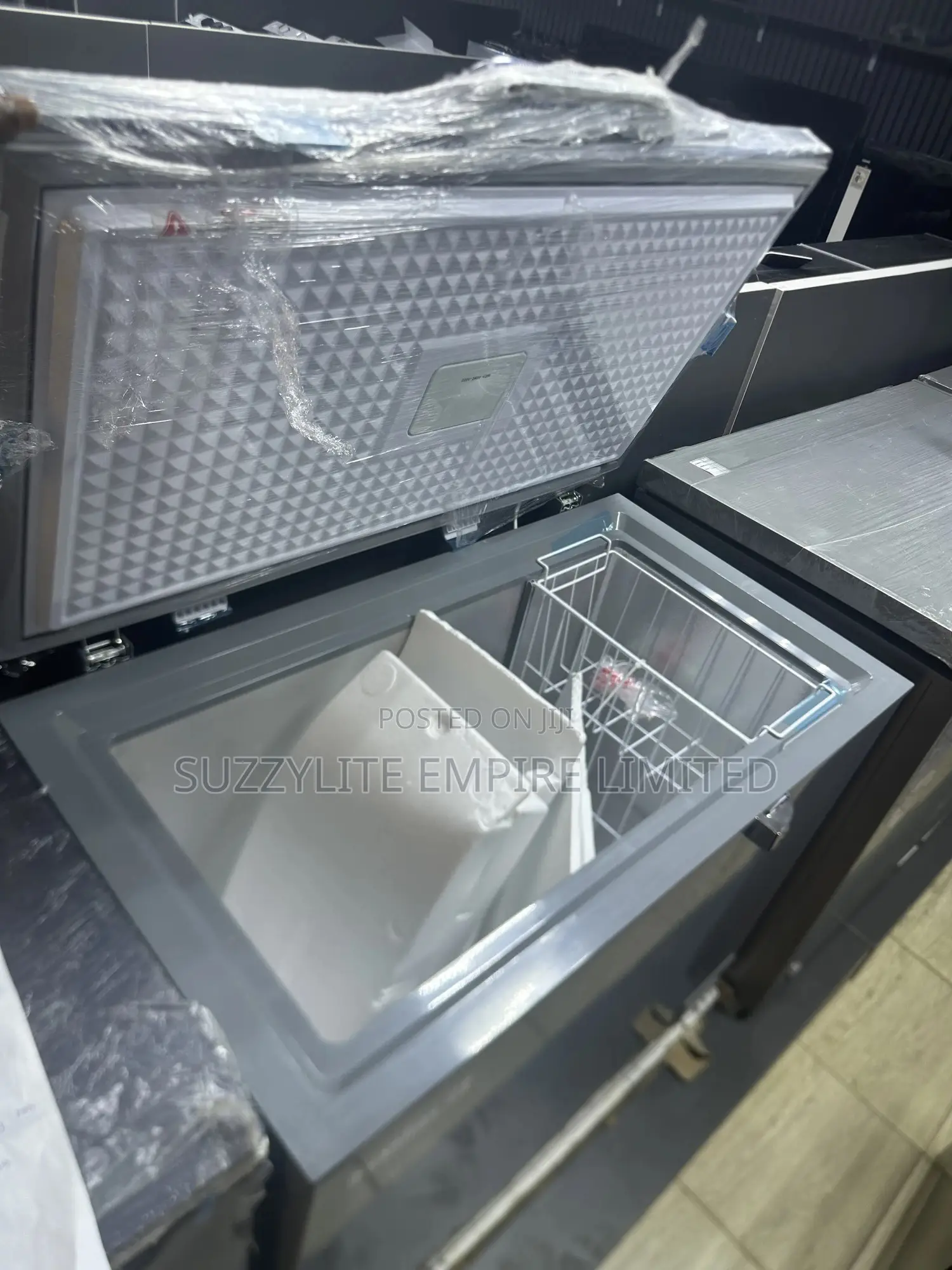 Scanfrost 200 Liters Chest Freezer Energy Saving