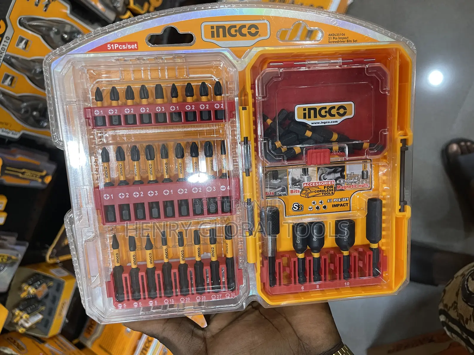 52pcs Set of Screw and Drill Bits Set