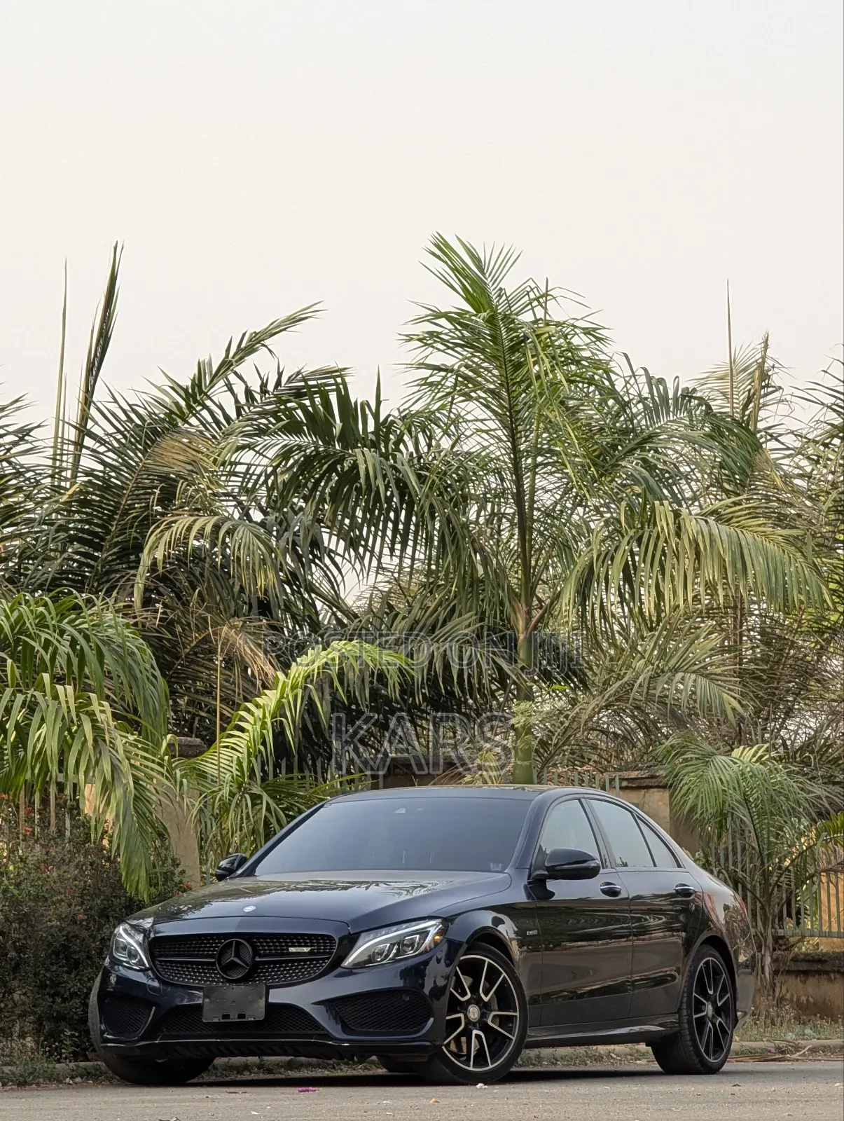Mercedes-Benz C450 2016 Blue