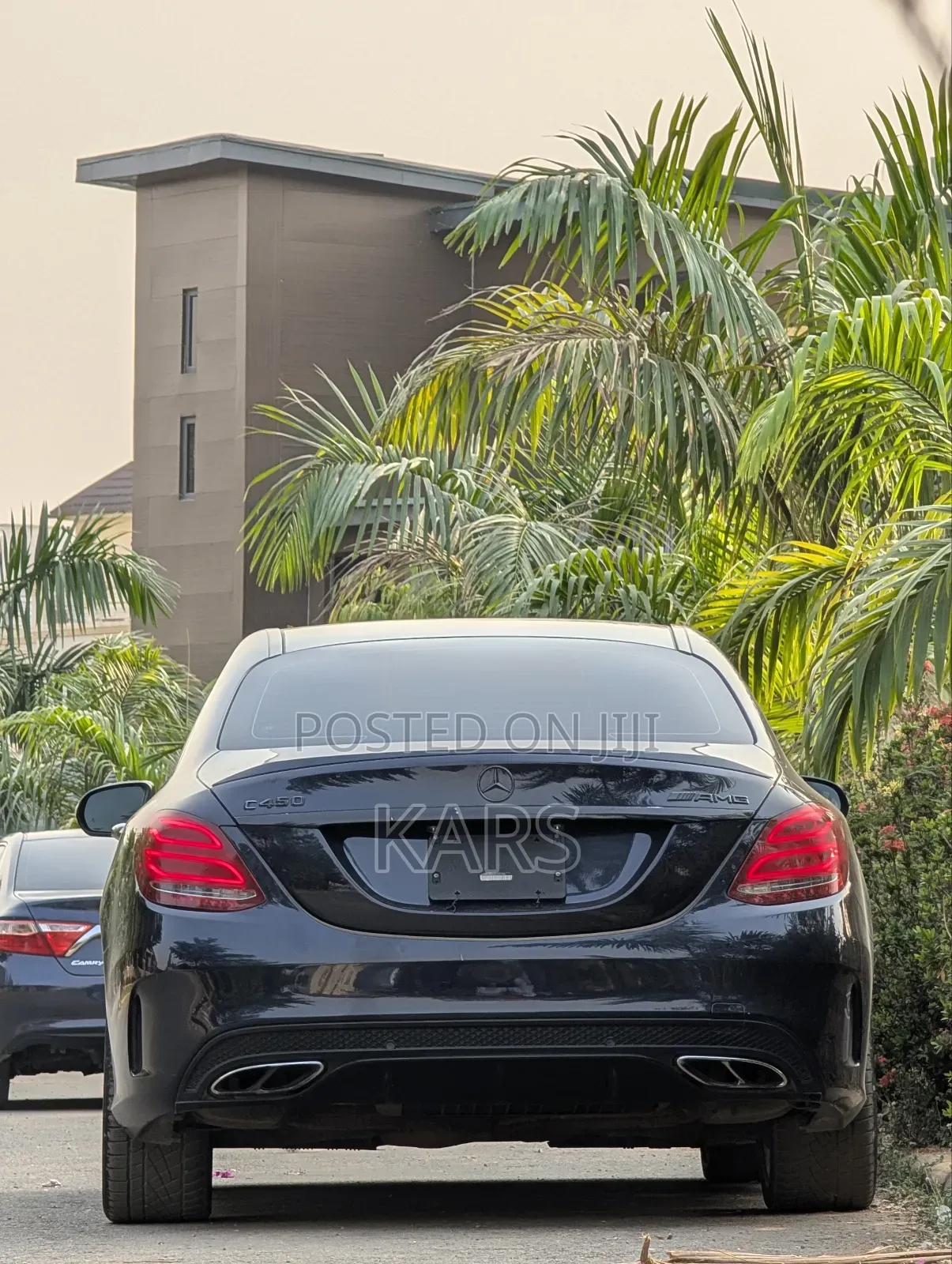 Mercedes-Benz C450 2016 Blue
