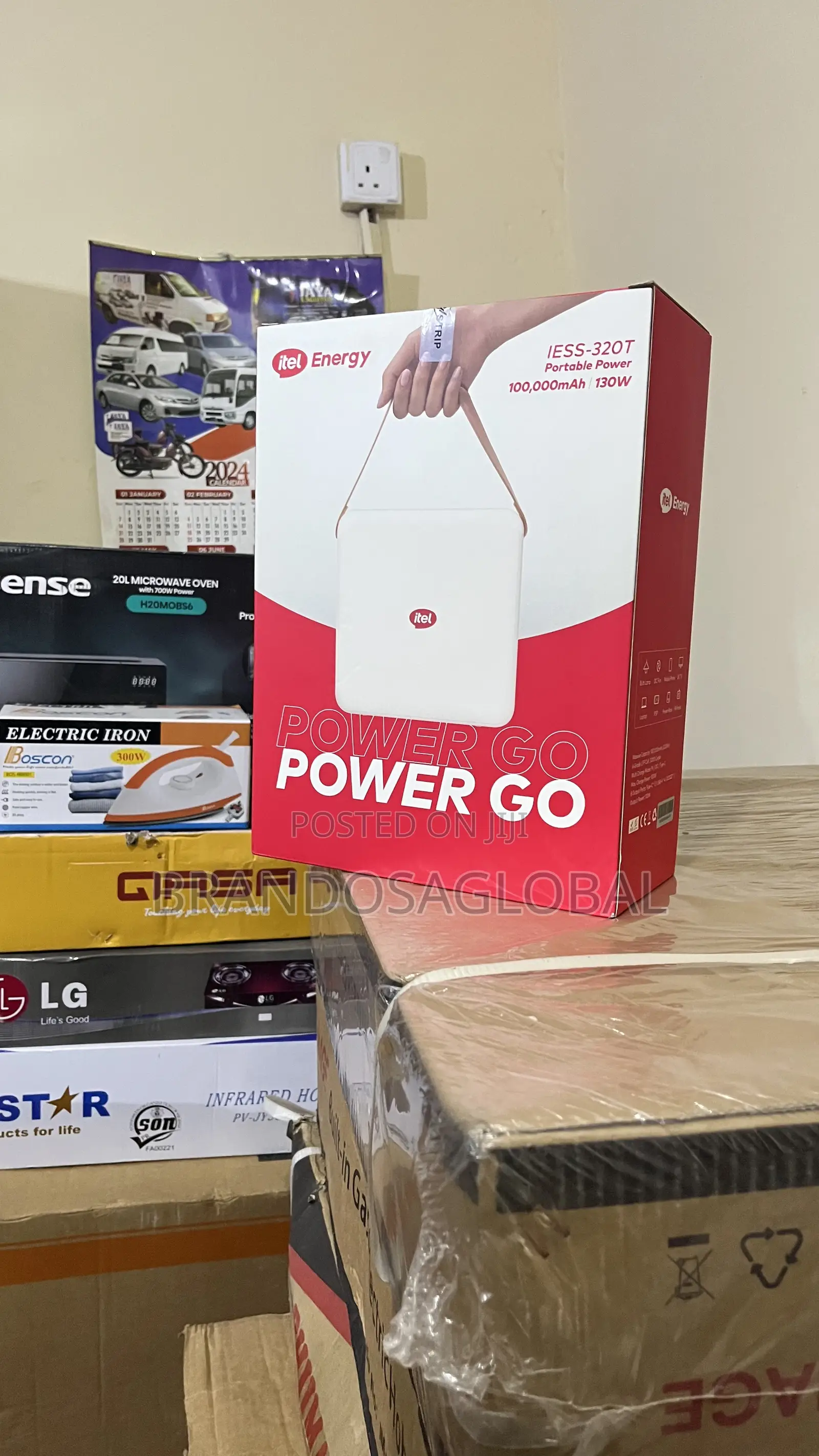 Itel Portable Power 100000mah/130w(Iess-320t)Heavy-Duty Travel Charger