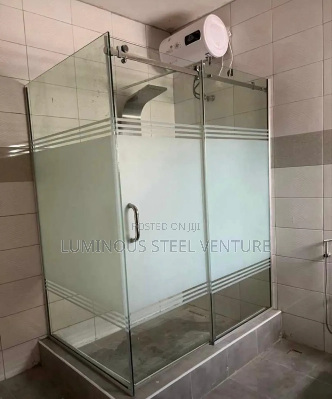 Featuring Stainless Steel or Aluminum Frames (Or Frameless Designs),