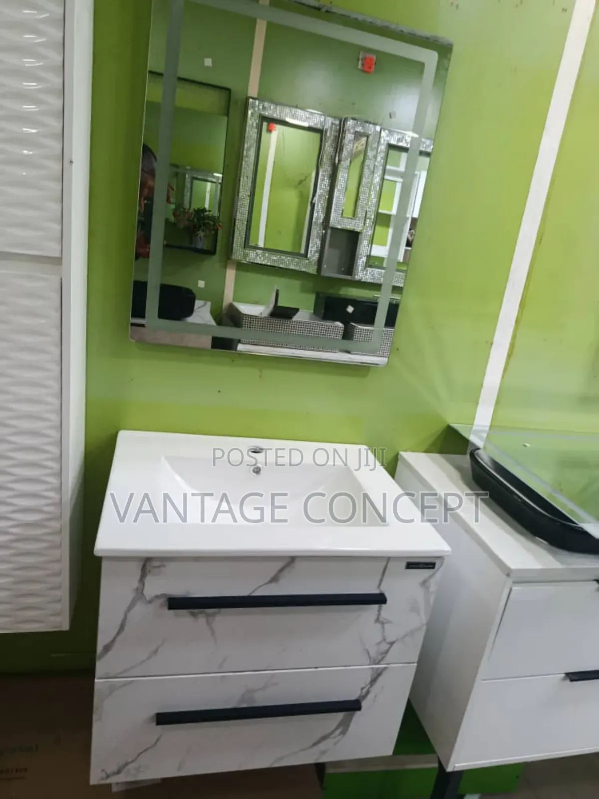 60cm Cabinet Basin With Mirrow