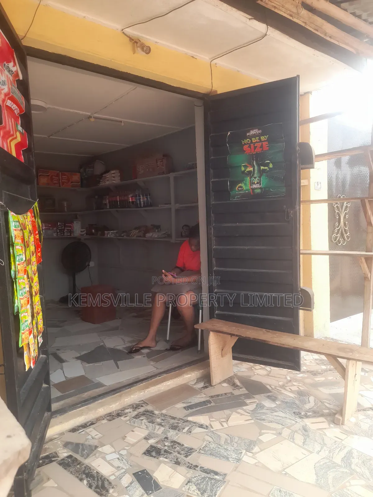 Shop for Rent at Kola Mao Junction.