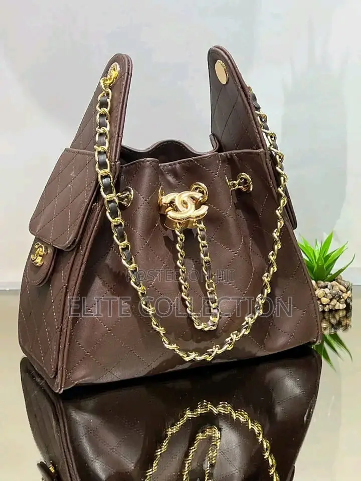 Luxury Chanel Bag Good Quality Available Size : Medium