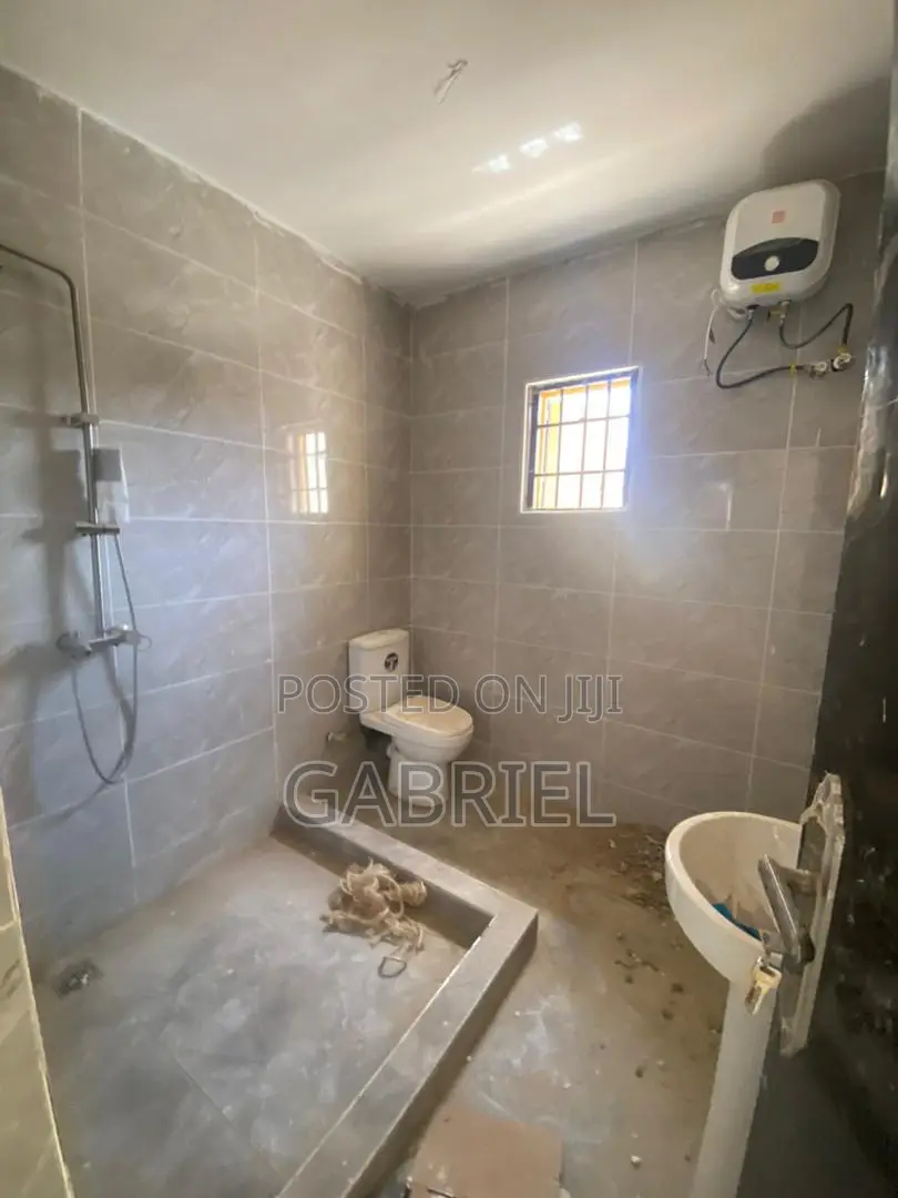 3bdrm Duplex in News Engineering, Dawaki for rent