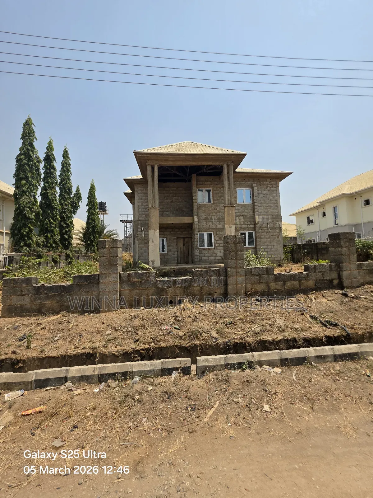 4bdrm Duplex in Oil Spring Estate, Lugbe District for sale