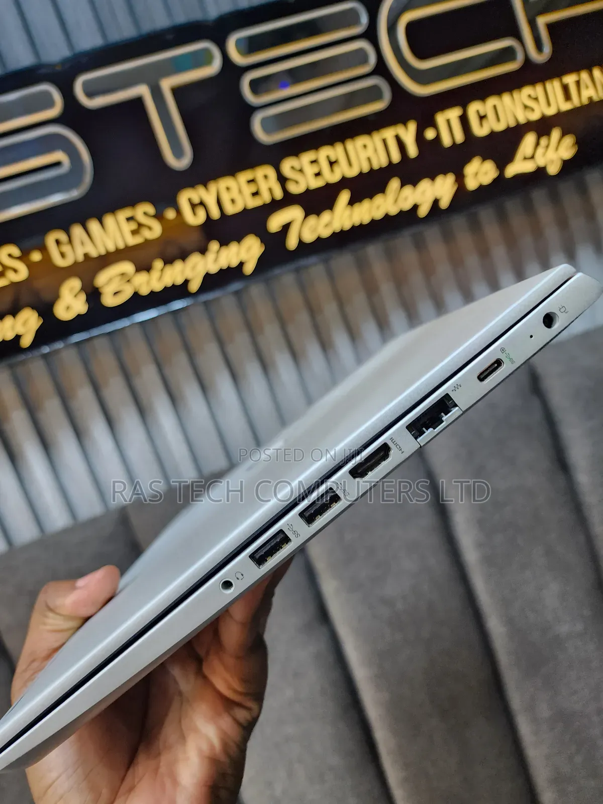 Laptop HP ProBook MT31 8GB Intel SSHD (Hybrid) 256GB